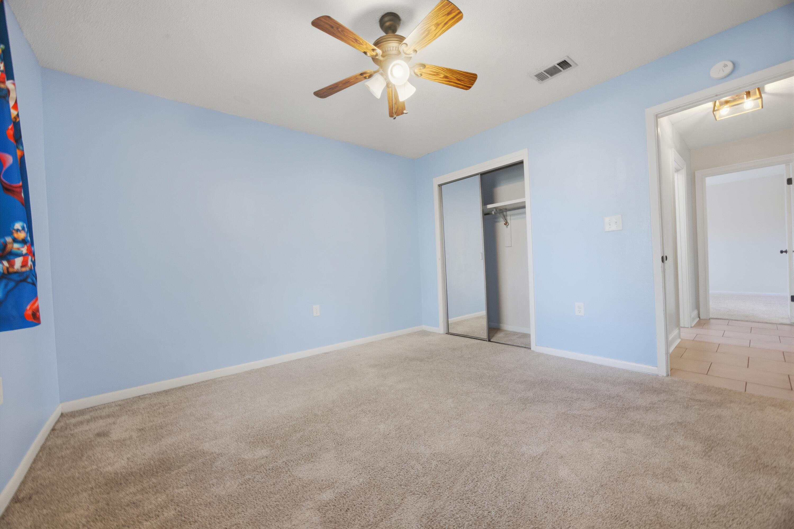 LAKE LORRAINE ESTATES 1 - Residential