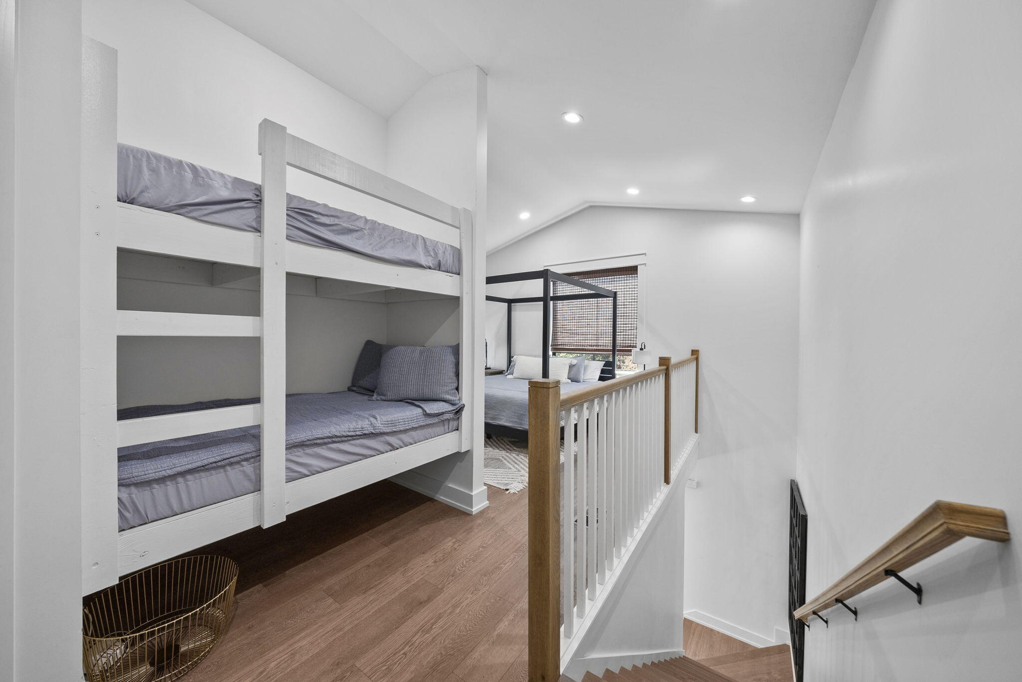 BEACH HIGHLAND 1ST ADD - Residential