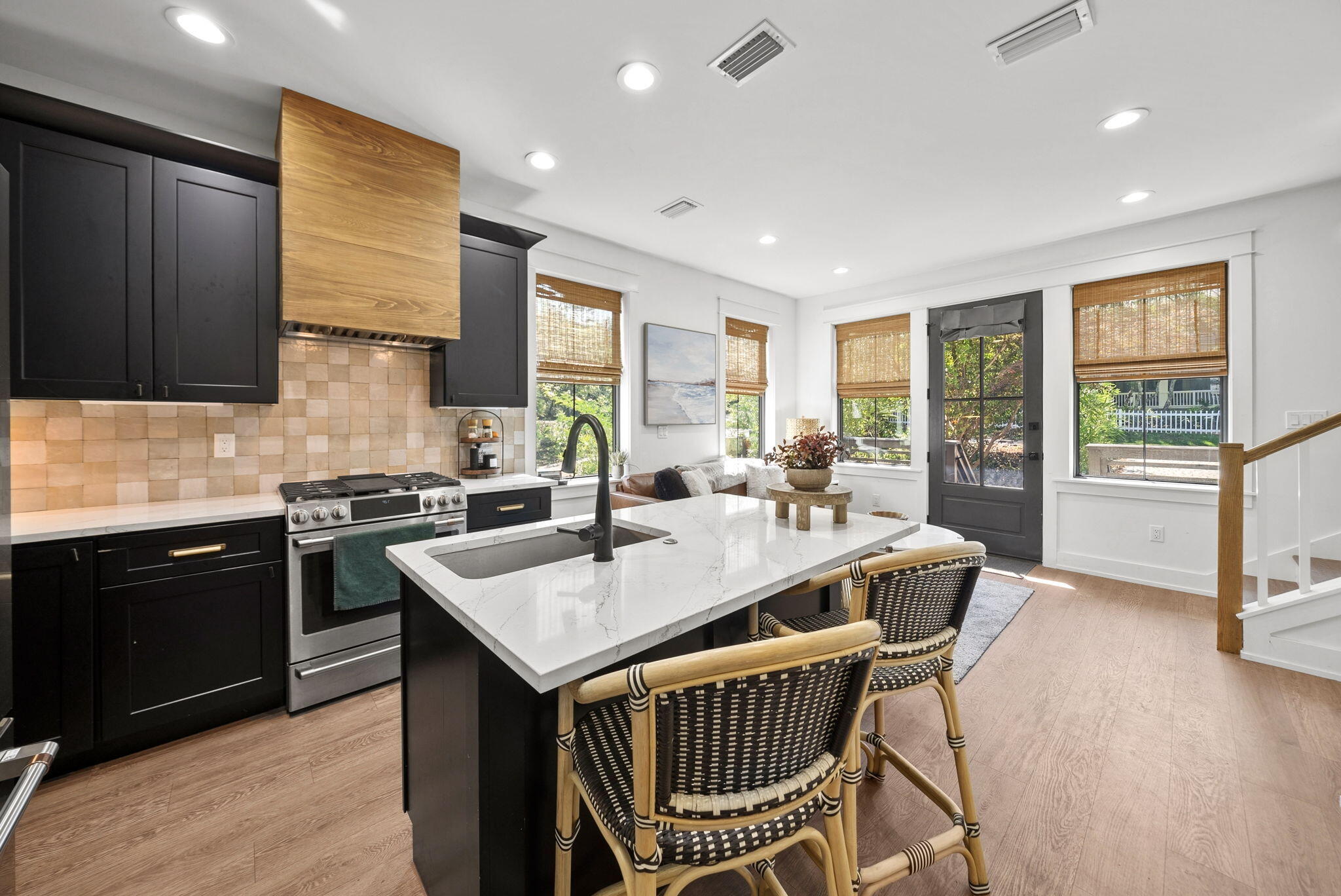 BEACH HIGHLAND 1ST ADD - Residential