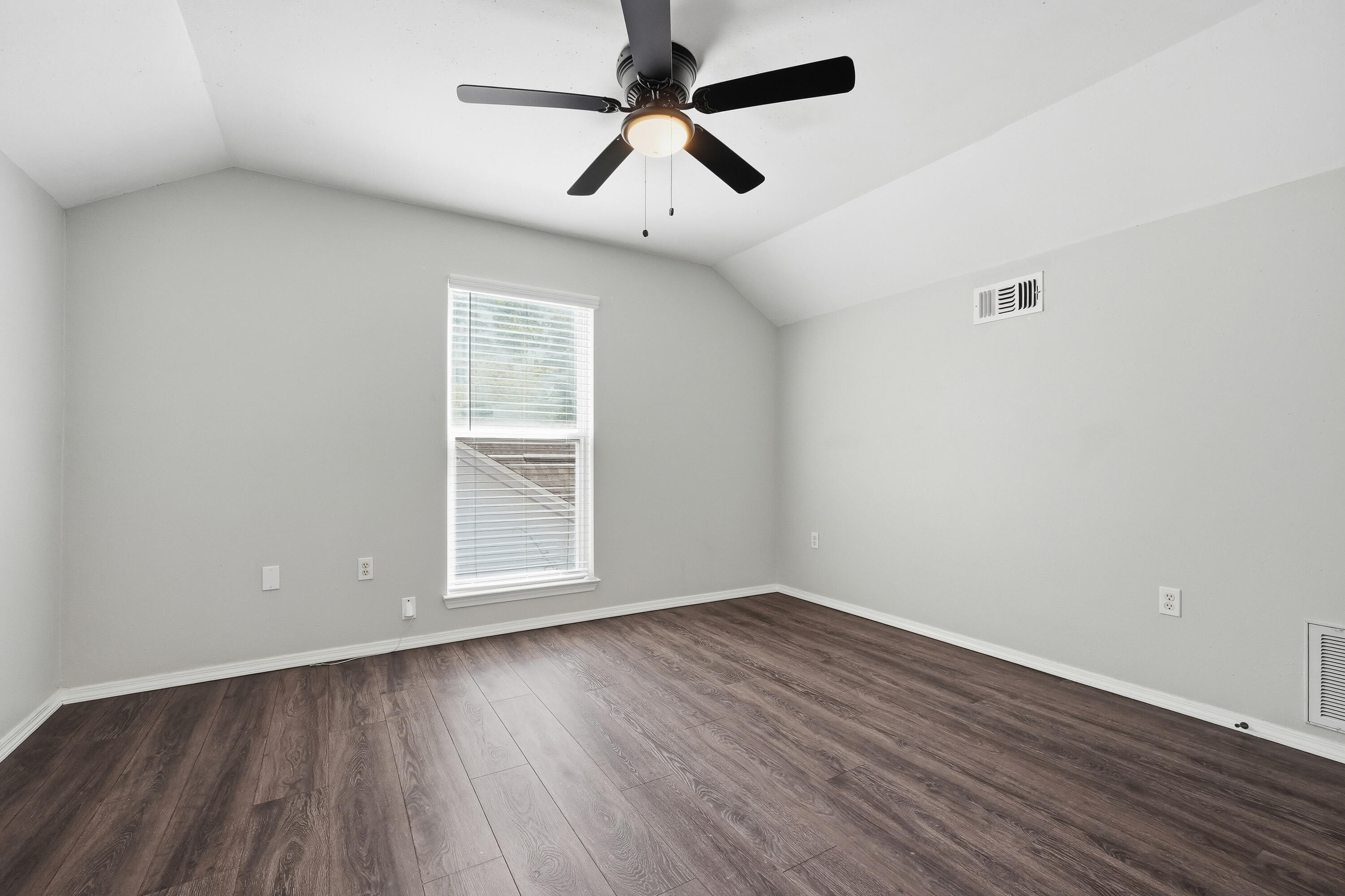 INDIGO VILLAGE LOT 11 BLK A - Residential Lease