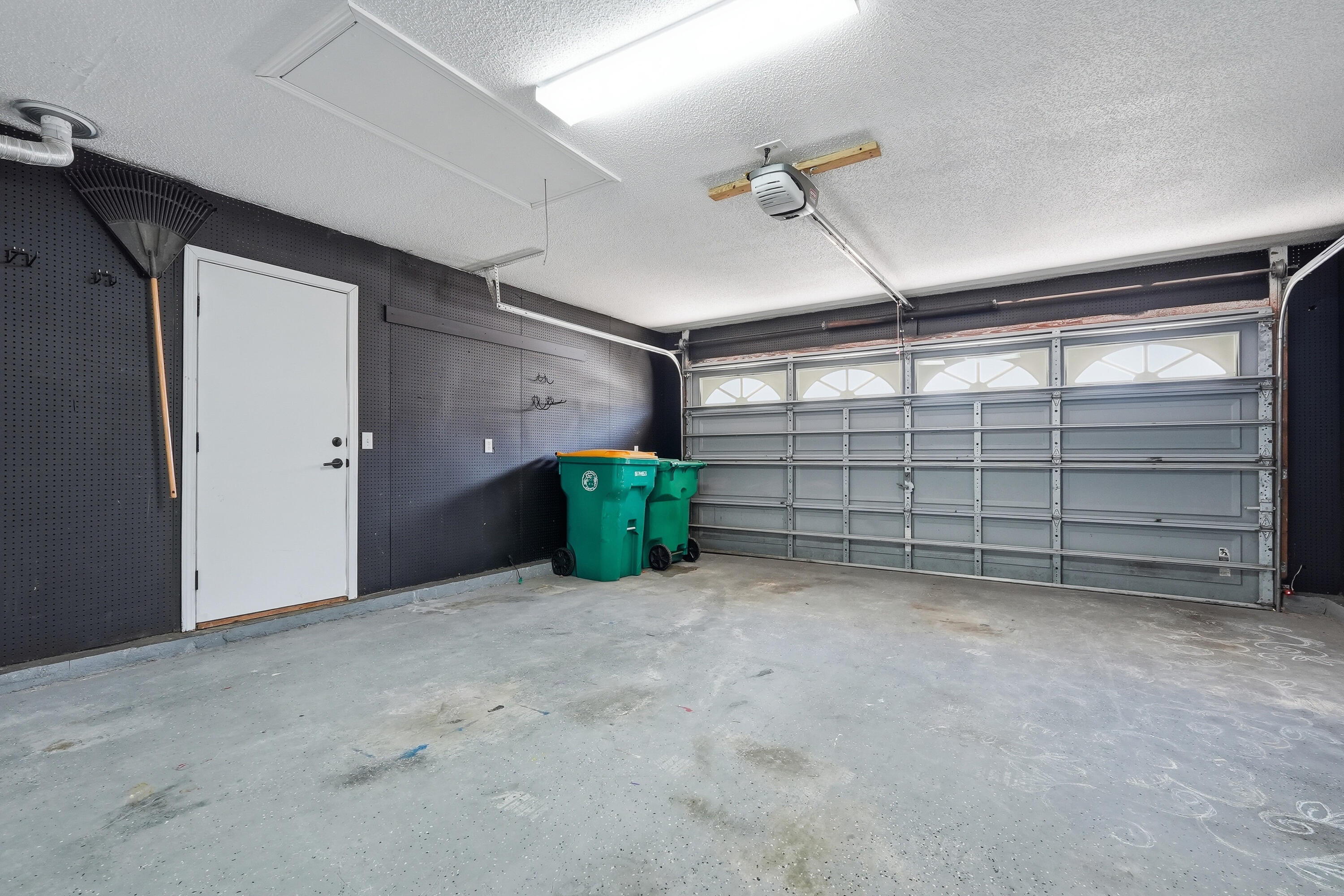 INDIGO VILLAGE LOT 11 BLK A - Residential Lease