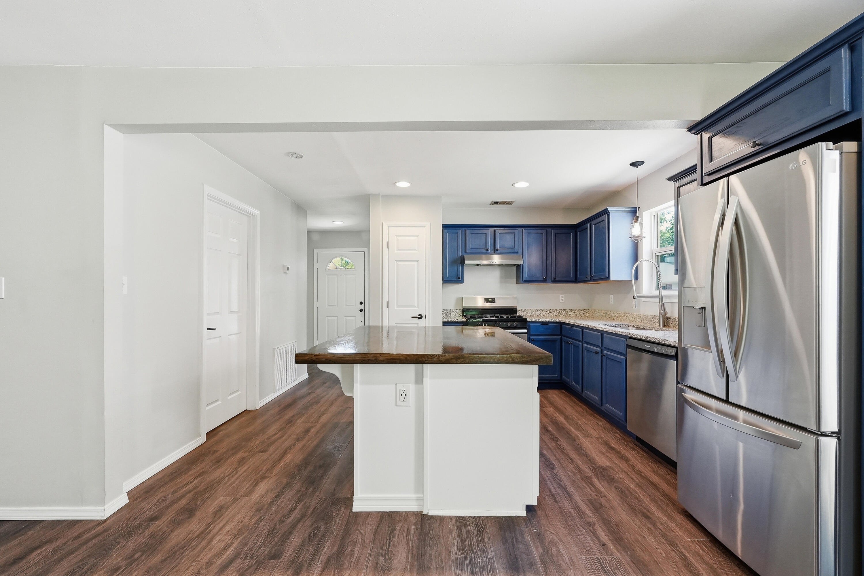 INDIGO VILLAGE LOT 11 BLK A - Residential Lease