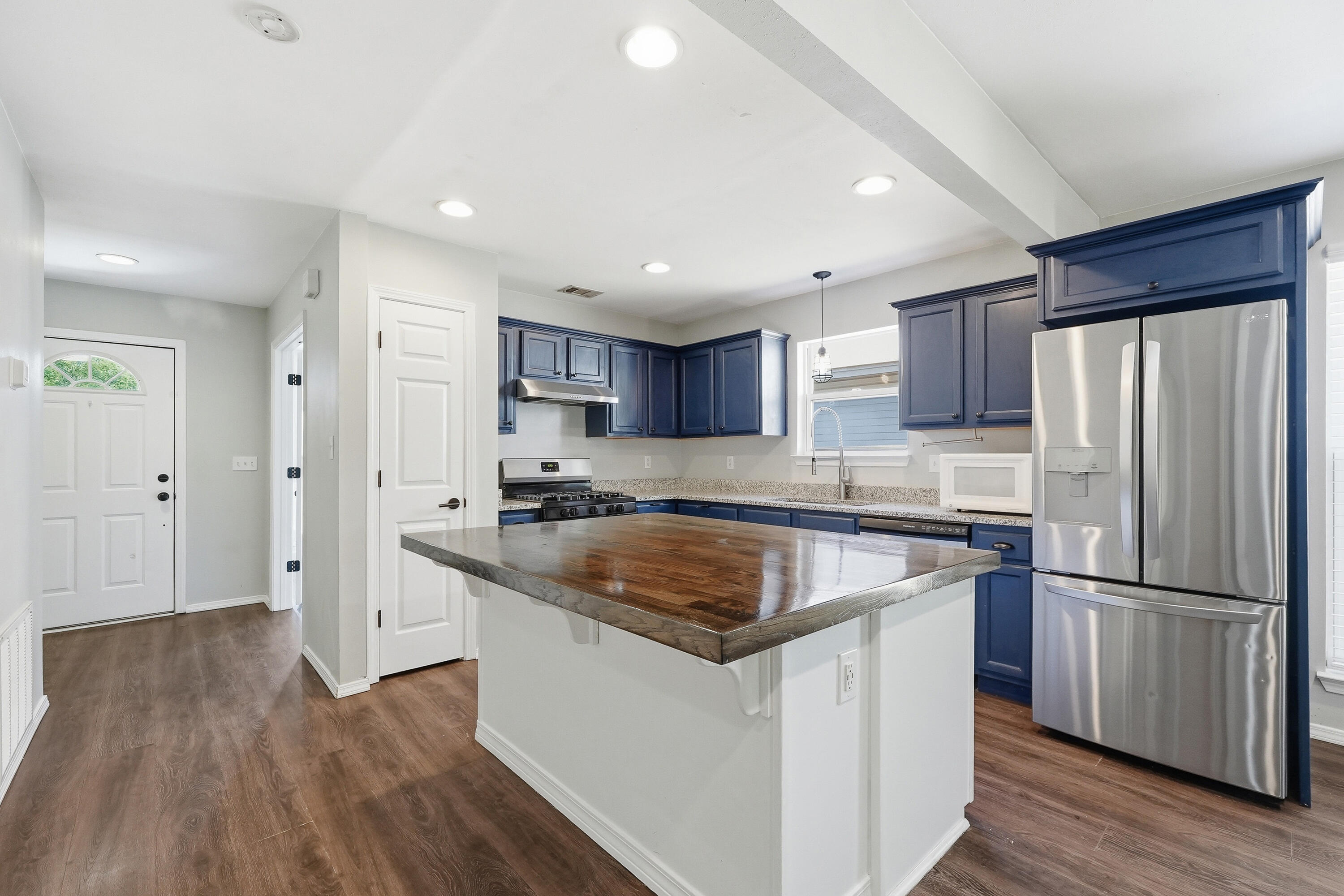 INDIGO VILLAGE LOT 11 BLK A - Residential Lease