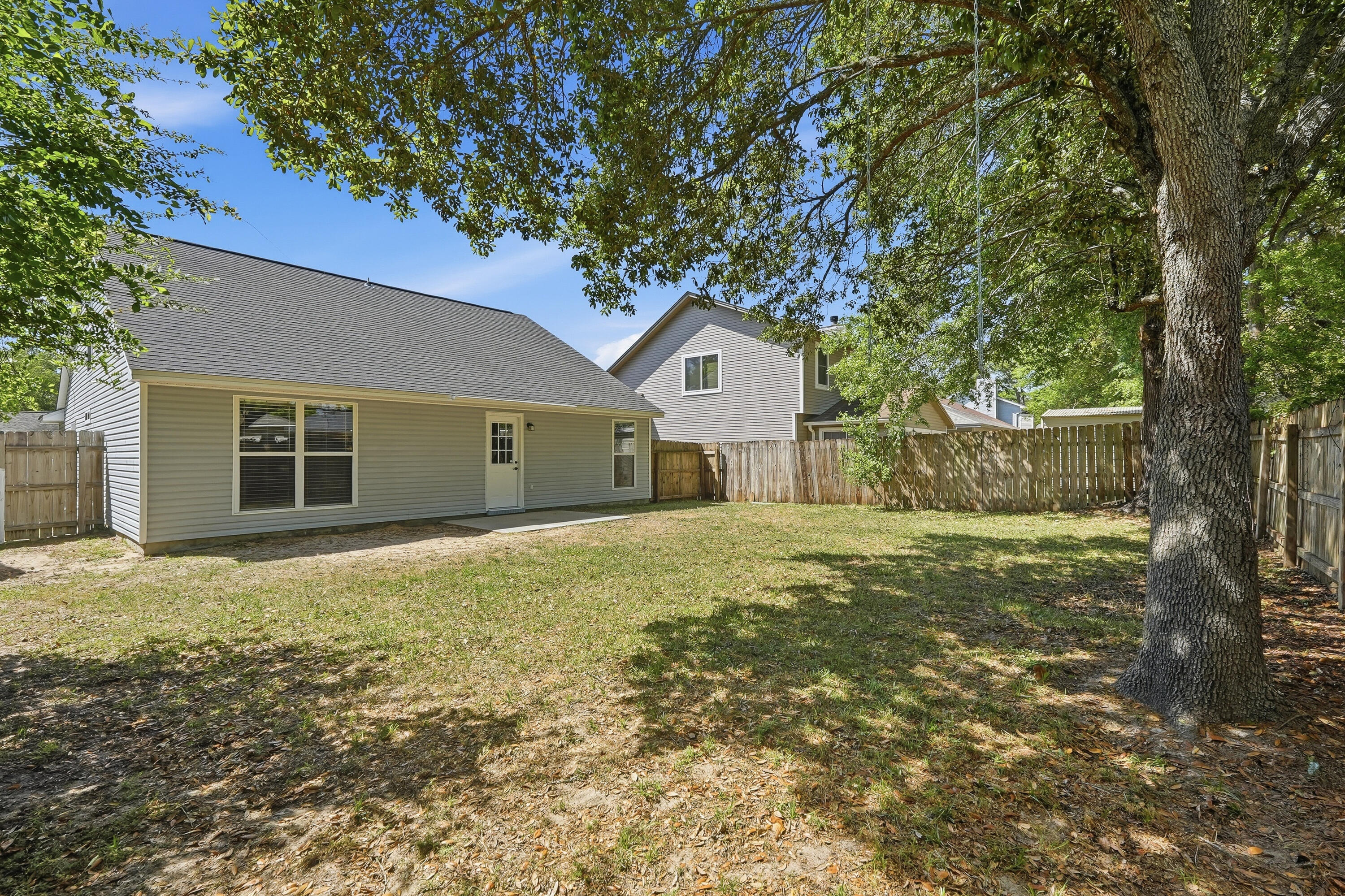 INDIGO VILLAGE LOT 11 BLK A - Residential Lease