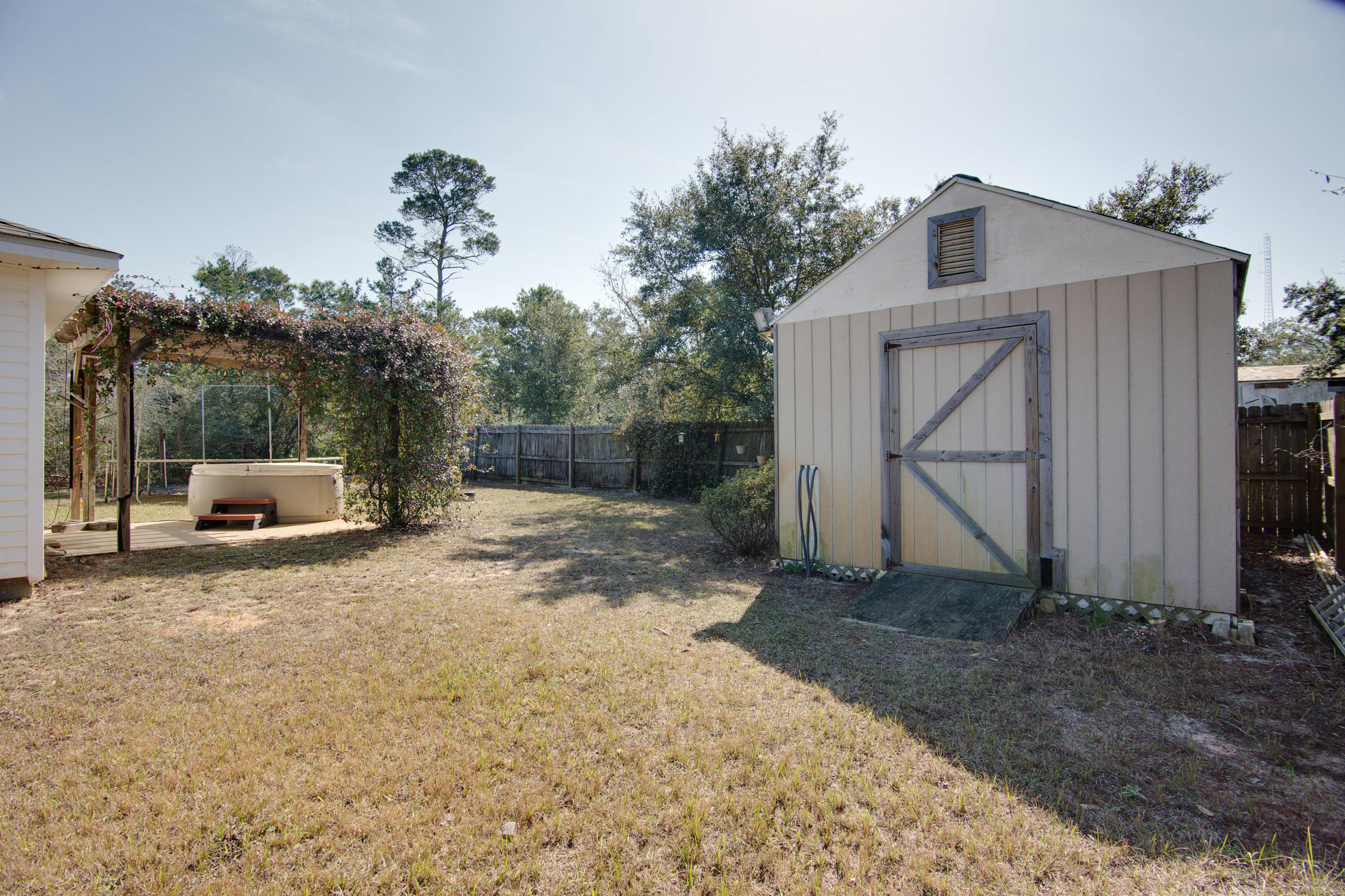 EAST BAY HEIGHTS - Residential