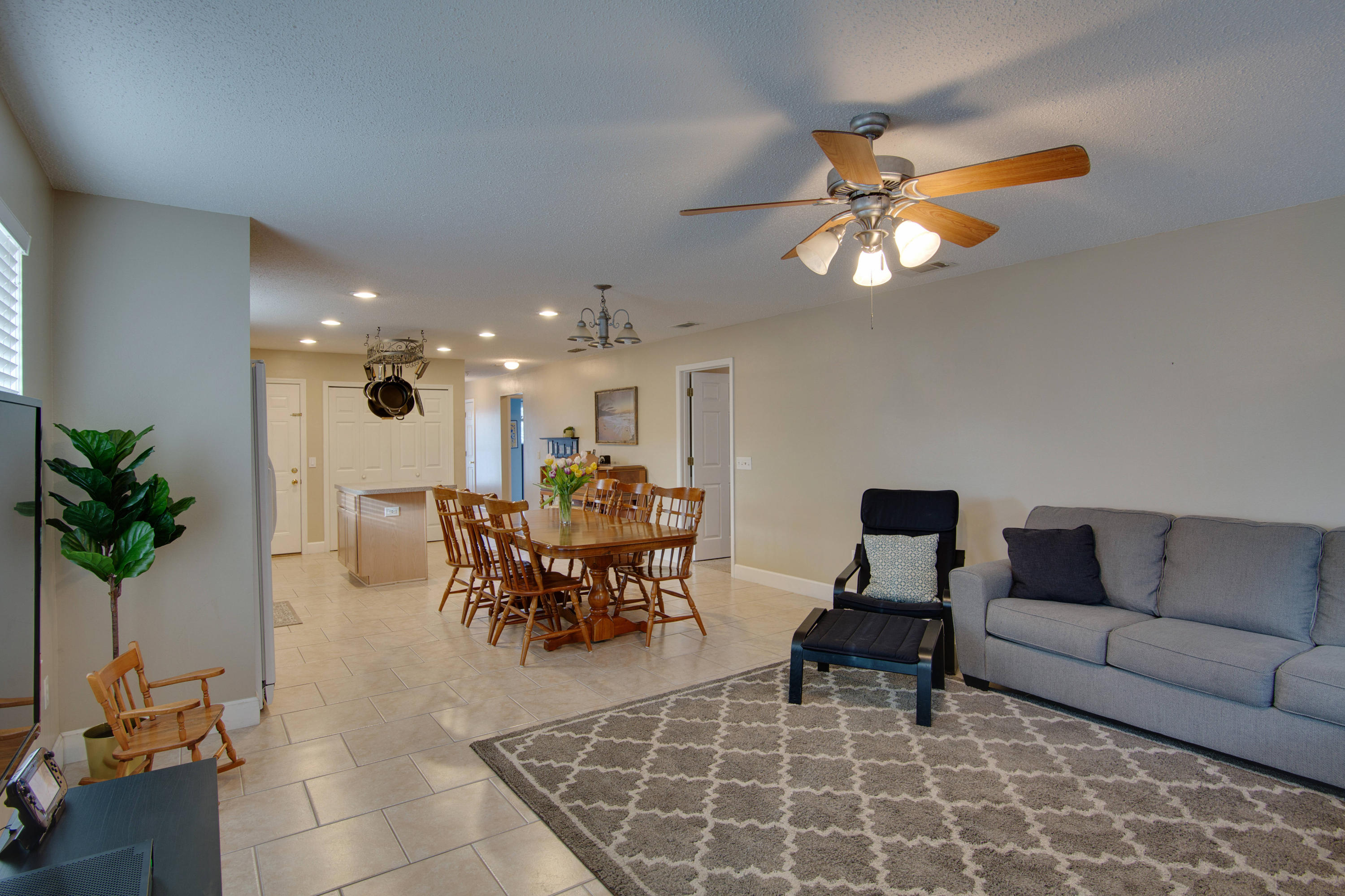 EAST BAY HEIGHTS - Residential