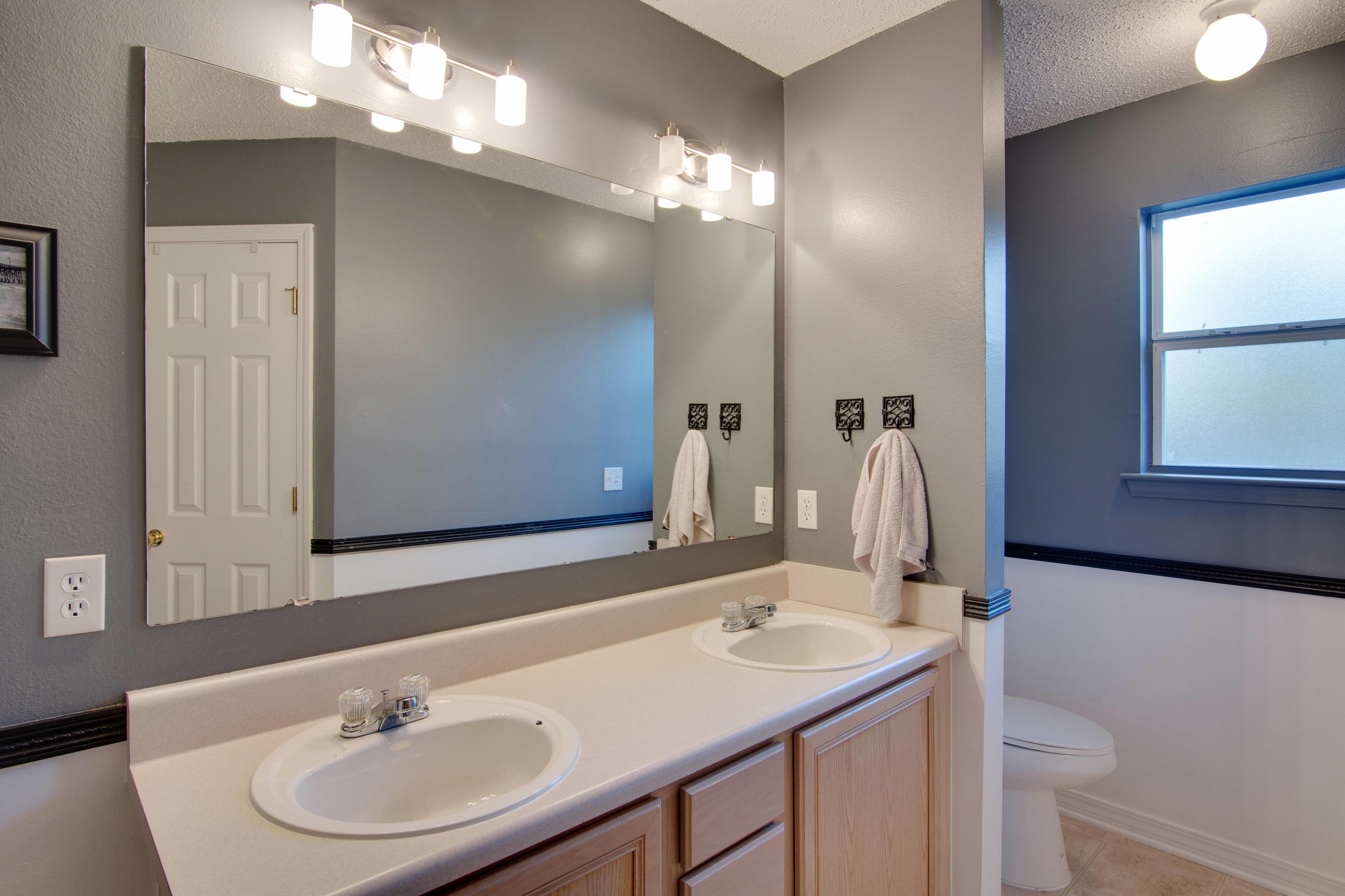 EAST BAY HEIGHTS - Residential