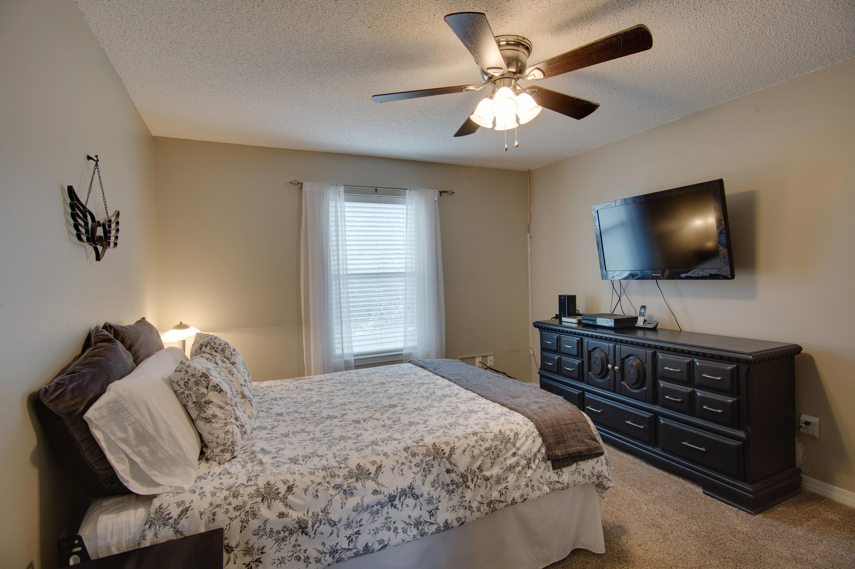 EAST BAY HEIGHTS - Residential