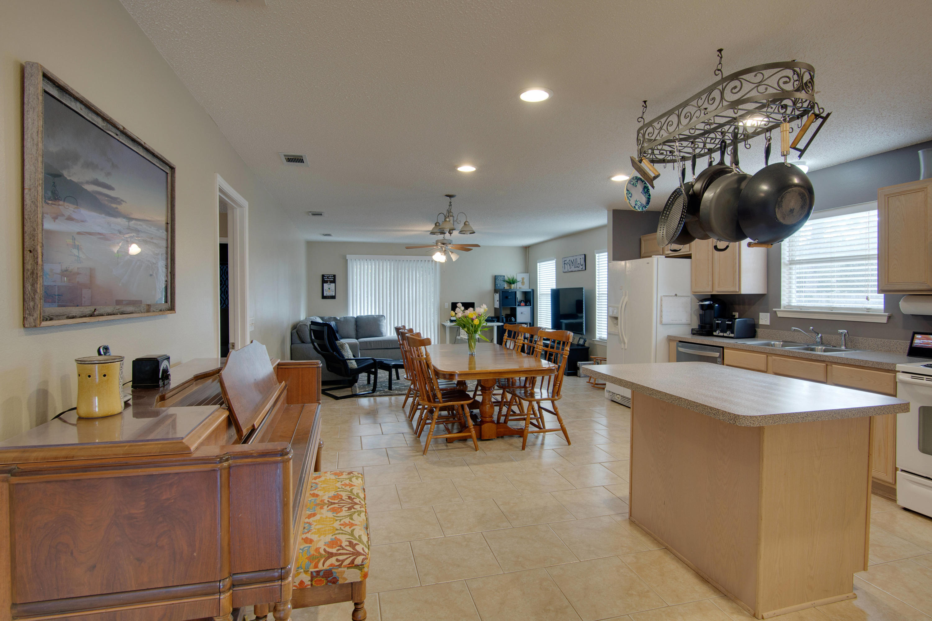 EAST BAY HEIGHTS - Residential