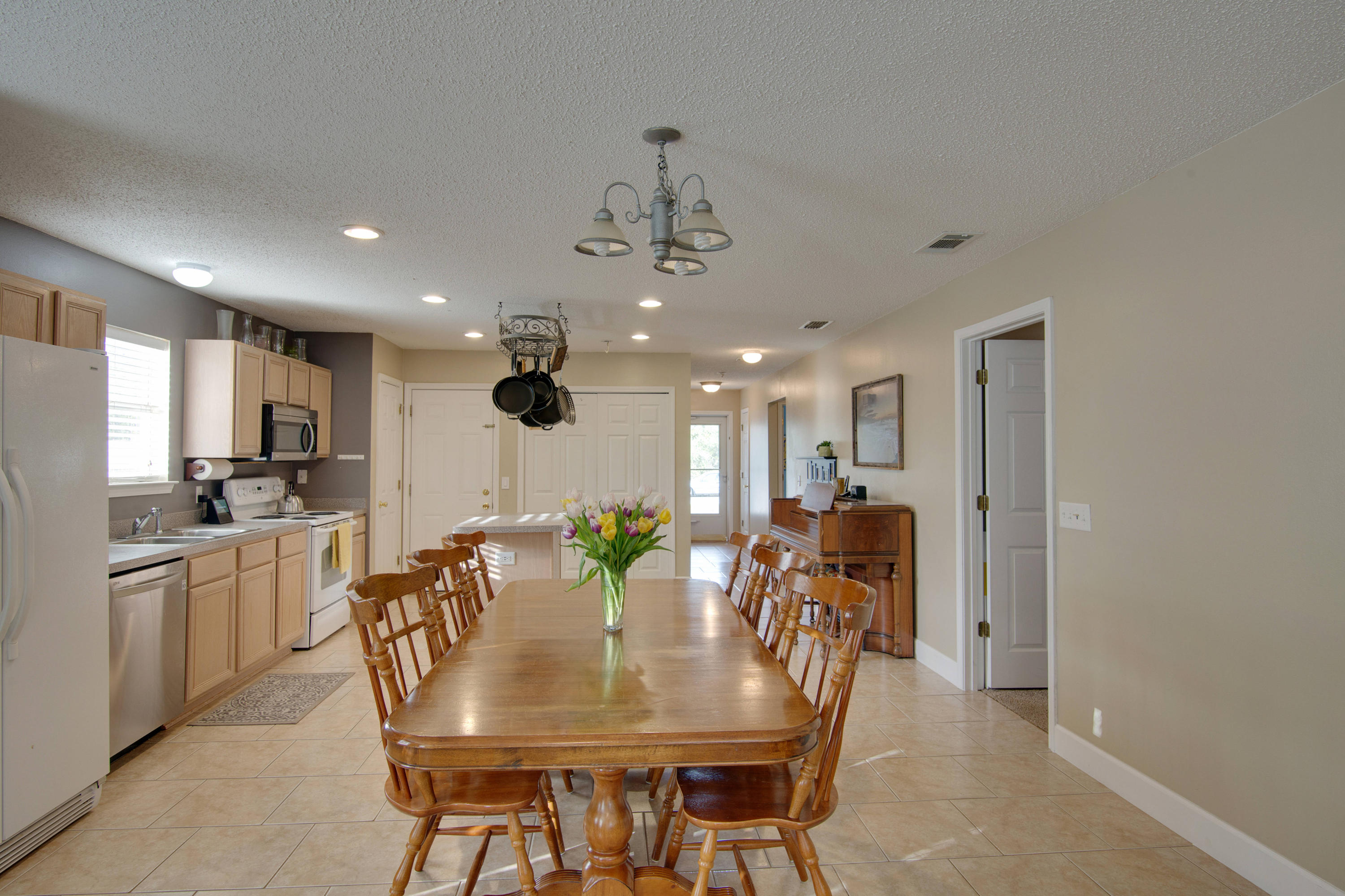 EAST BAY HEIGHTS - Residential