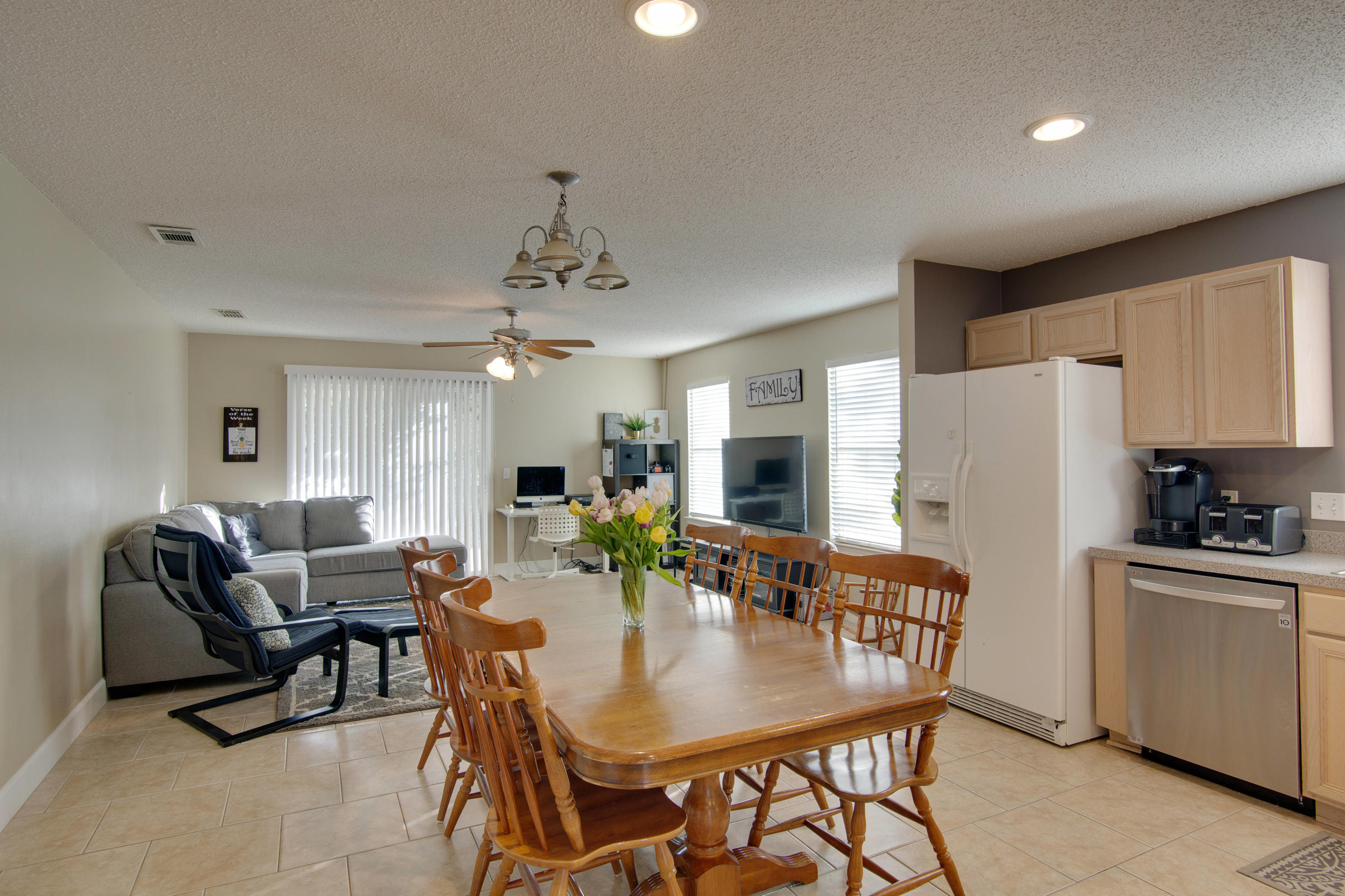 EAST BAY HEIGHTS - Residential