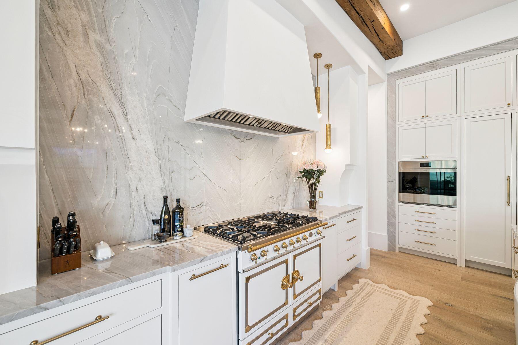 SEAGROVE 5TH ADDN - Residential