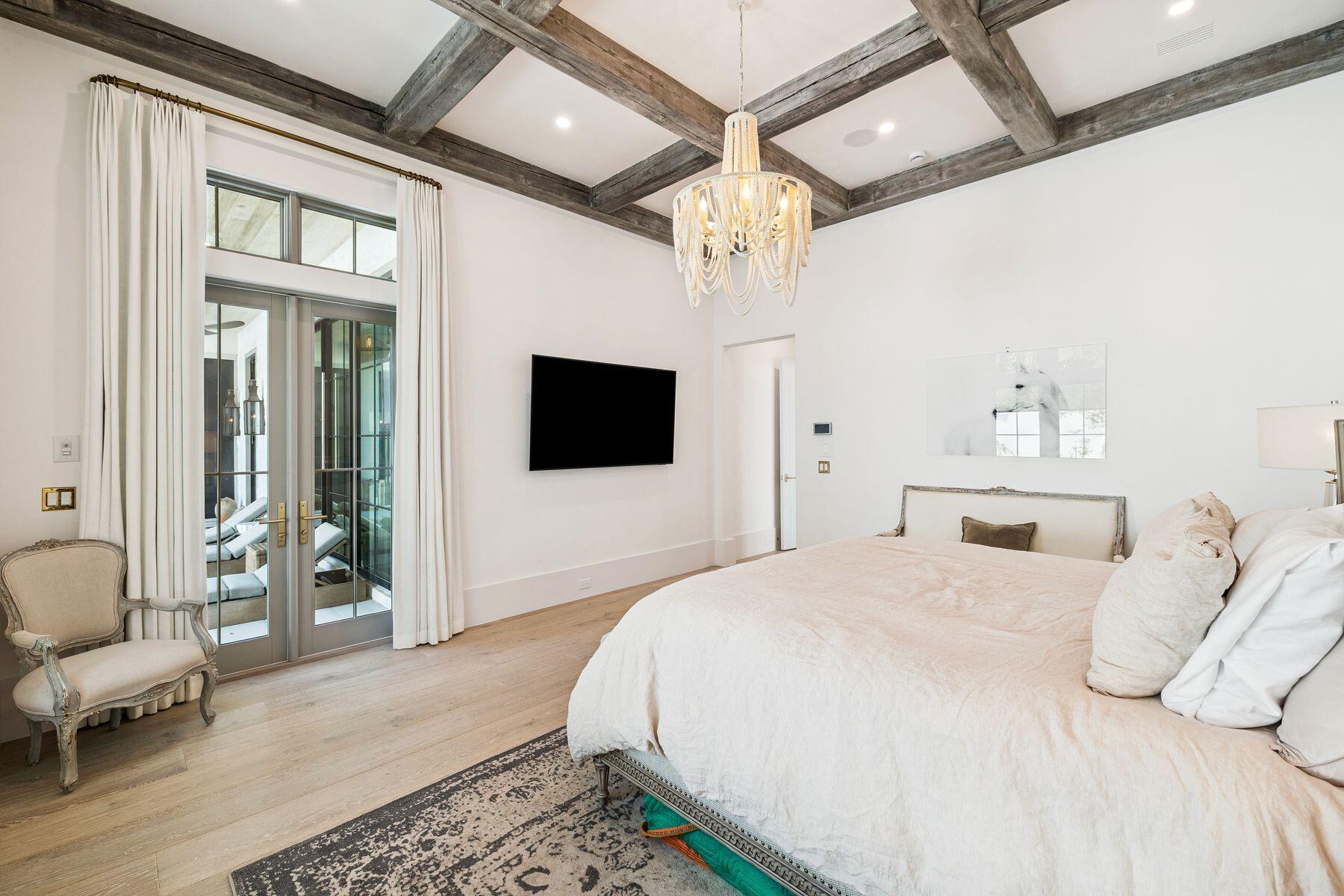 SEAGROVE 5TH ADDN - Residential