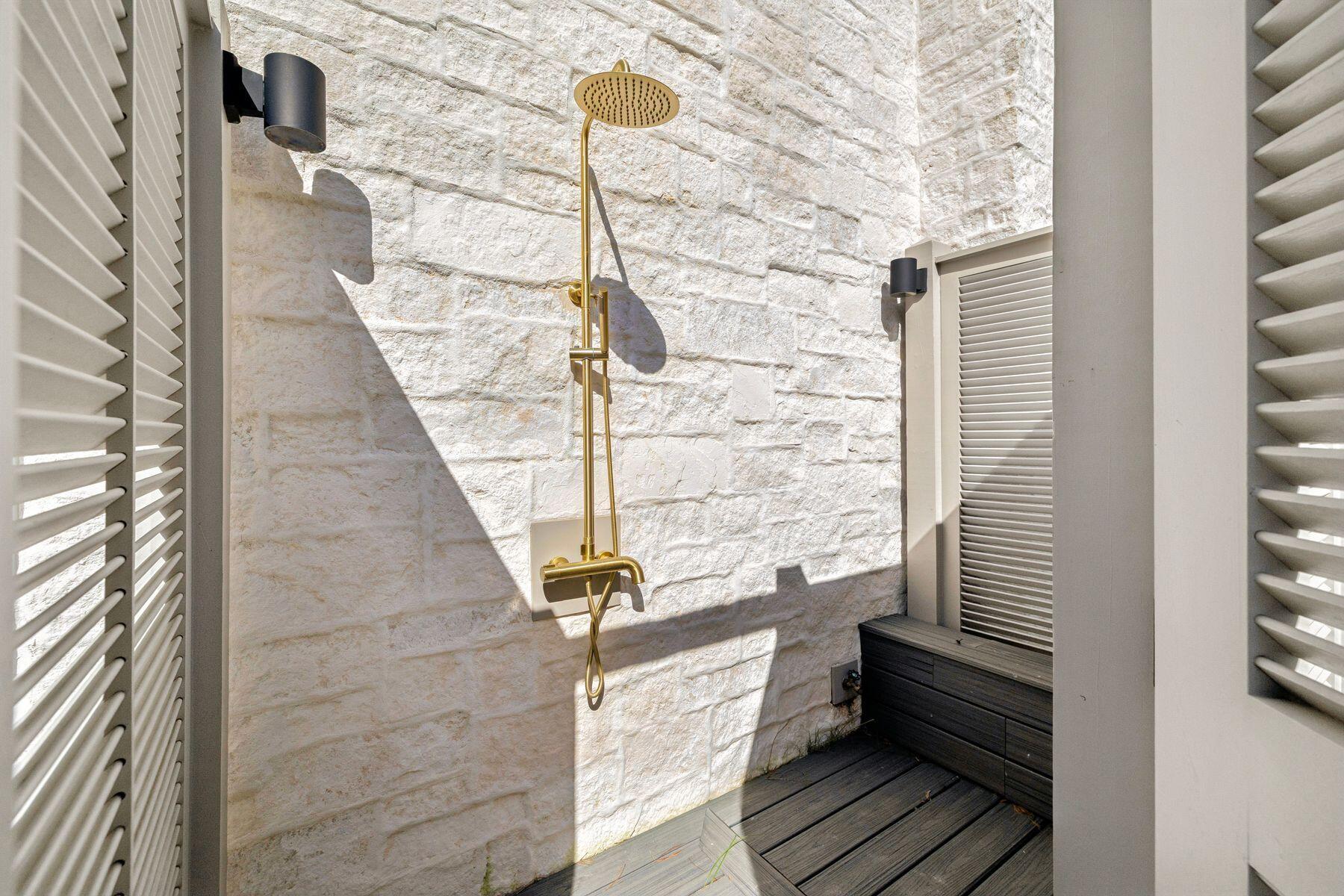 SEAGROVE 5TH ADDN - Residential