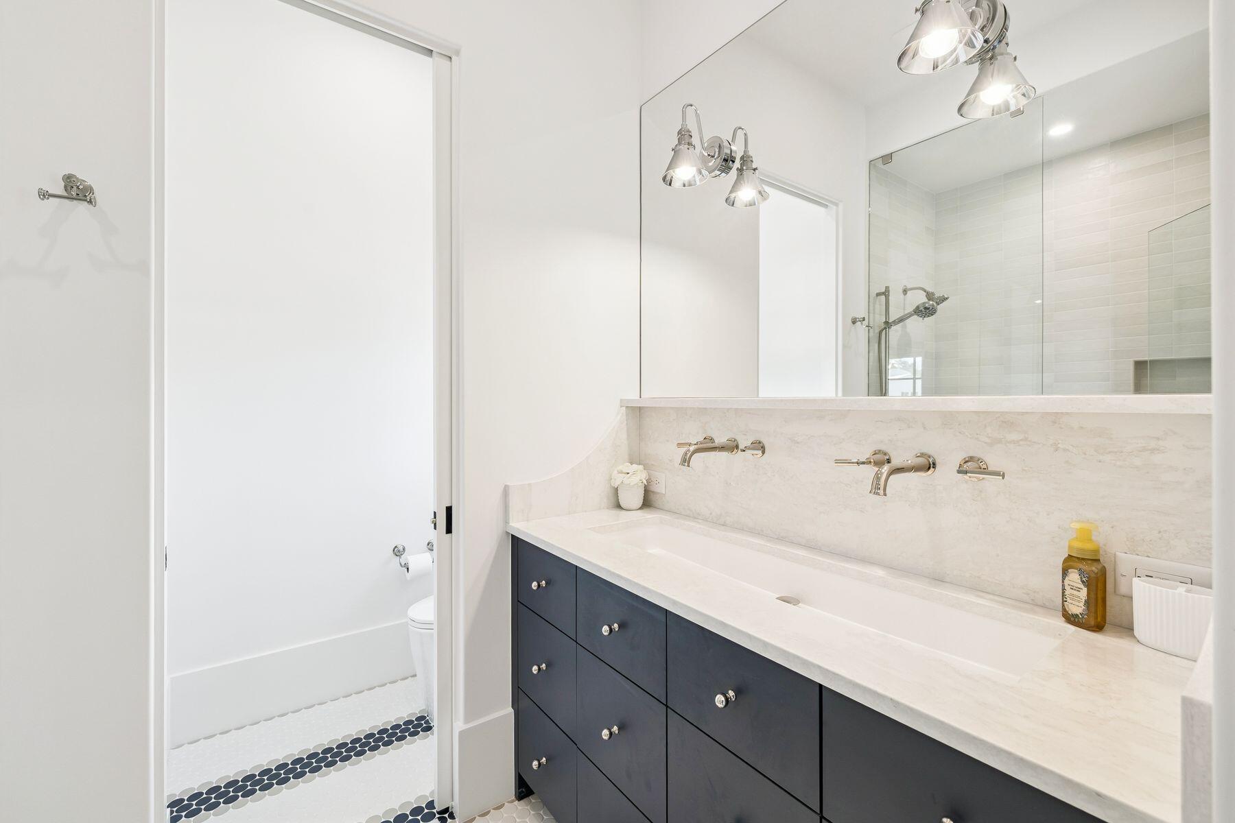 SEAGROVE 5TH ADDN - Residential