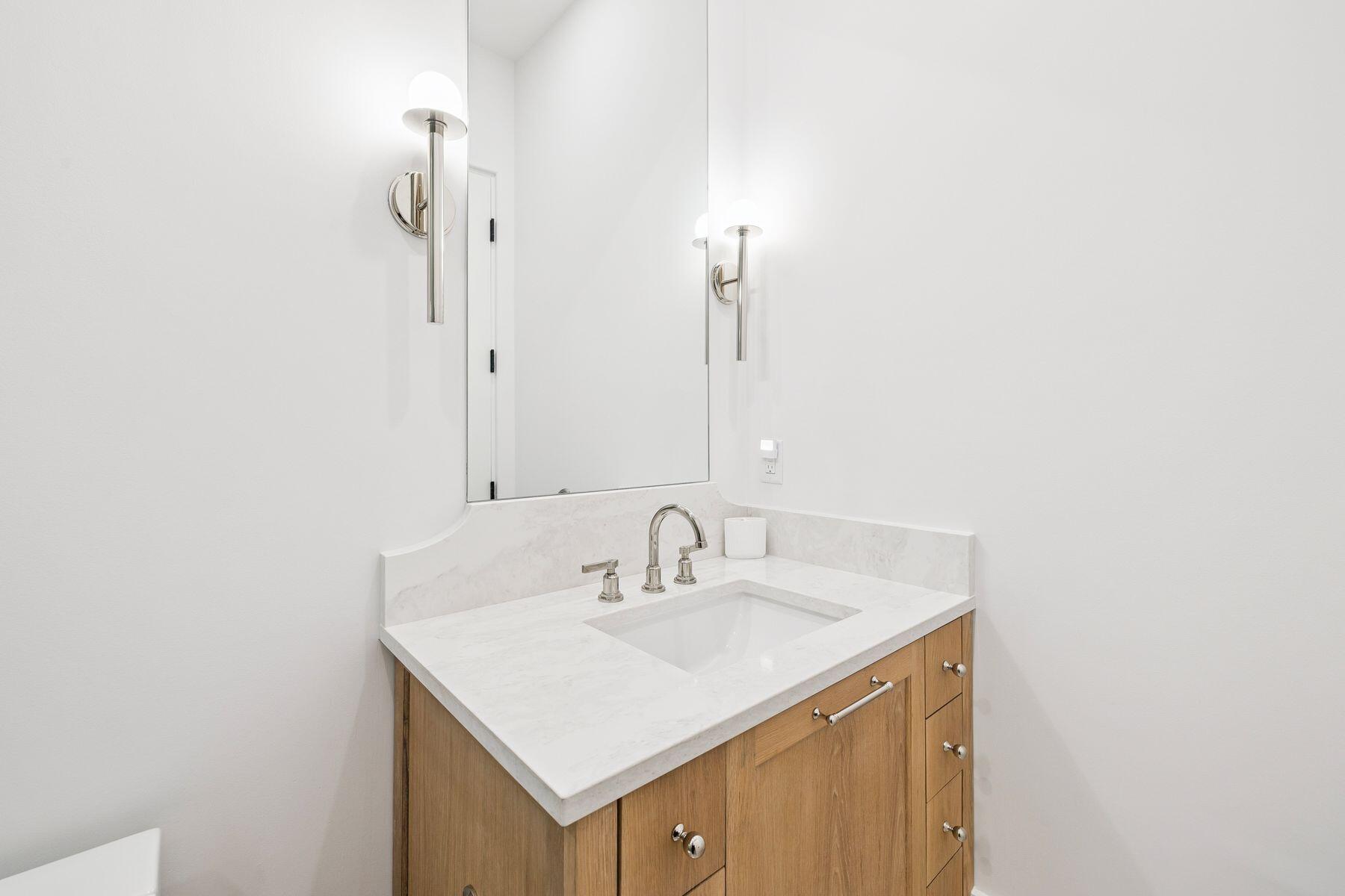 SEAGROVE 5TH ADDN - Residential