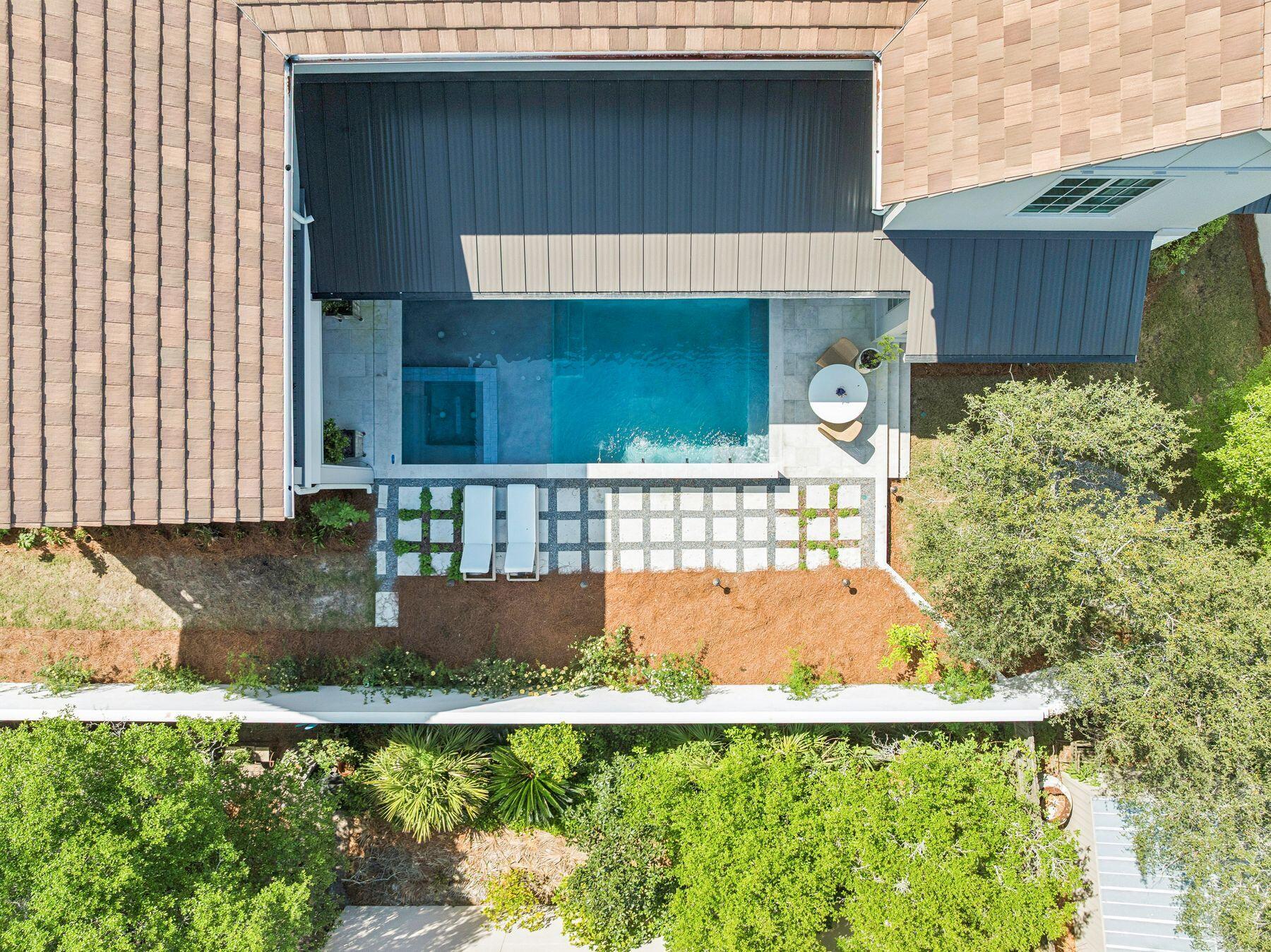 SEAGROVE 5TH ADDN - Residential