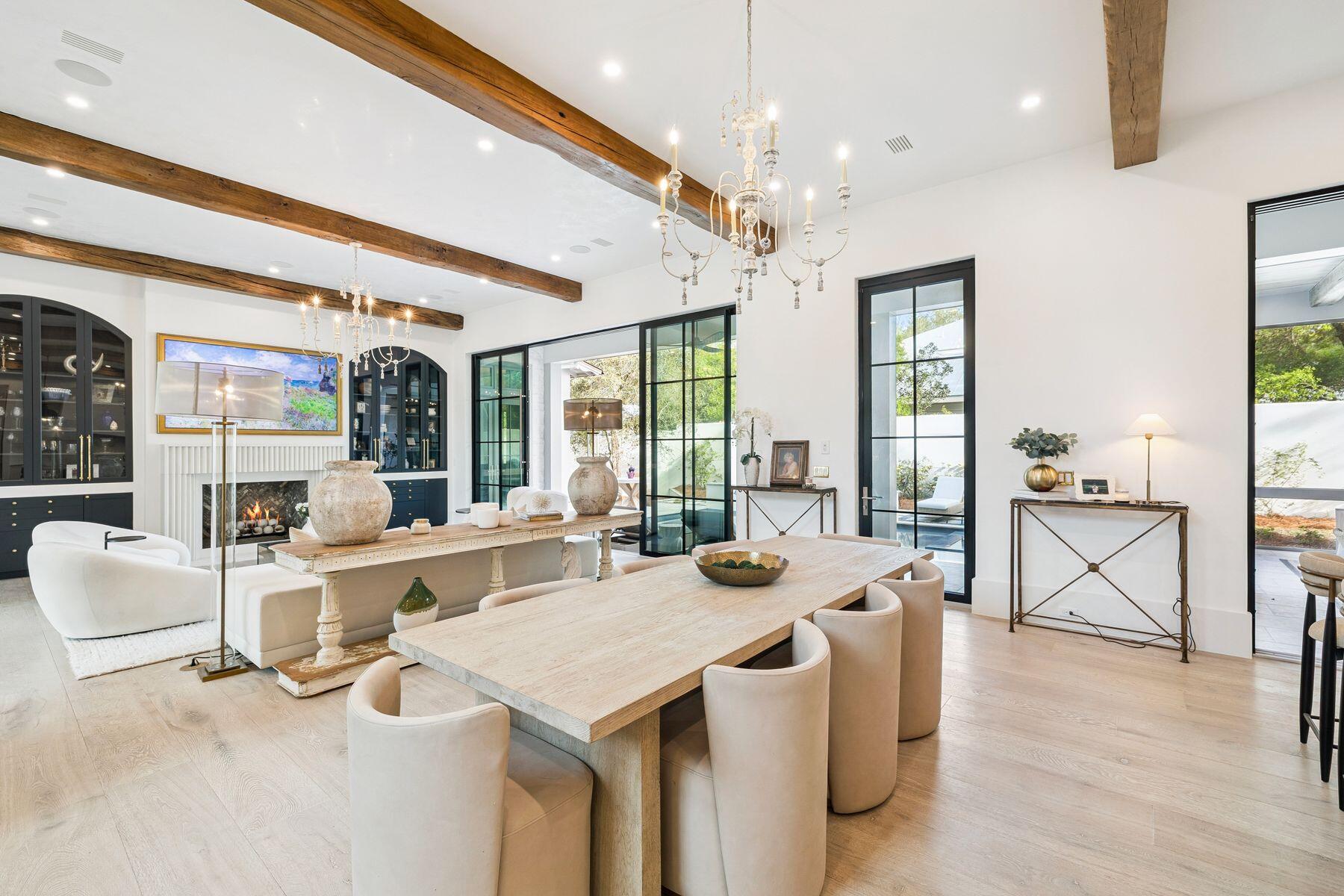 SEAGROVE 5TH ADDN - Residential