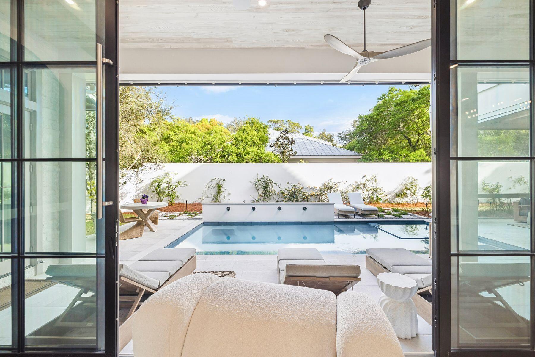 SEAGROVE 5TH ADDN - Residential