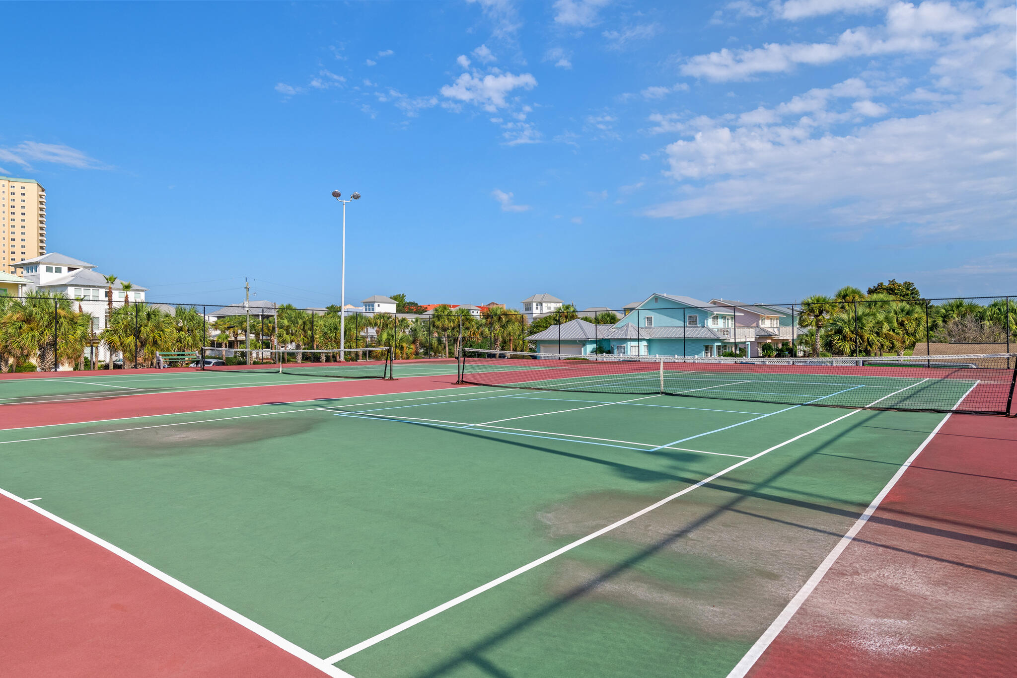 MAINSAIL CONDO PH 5 - Residential