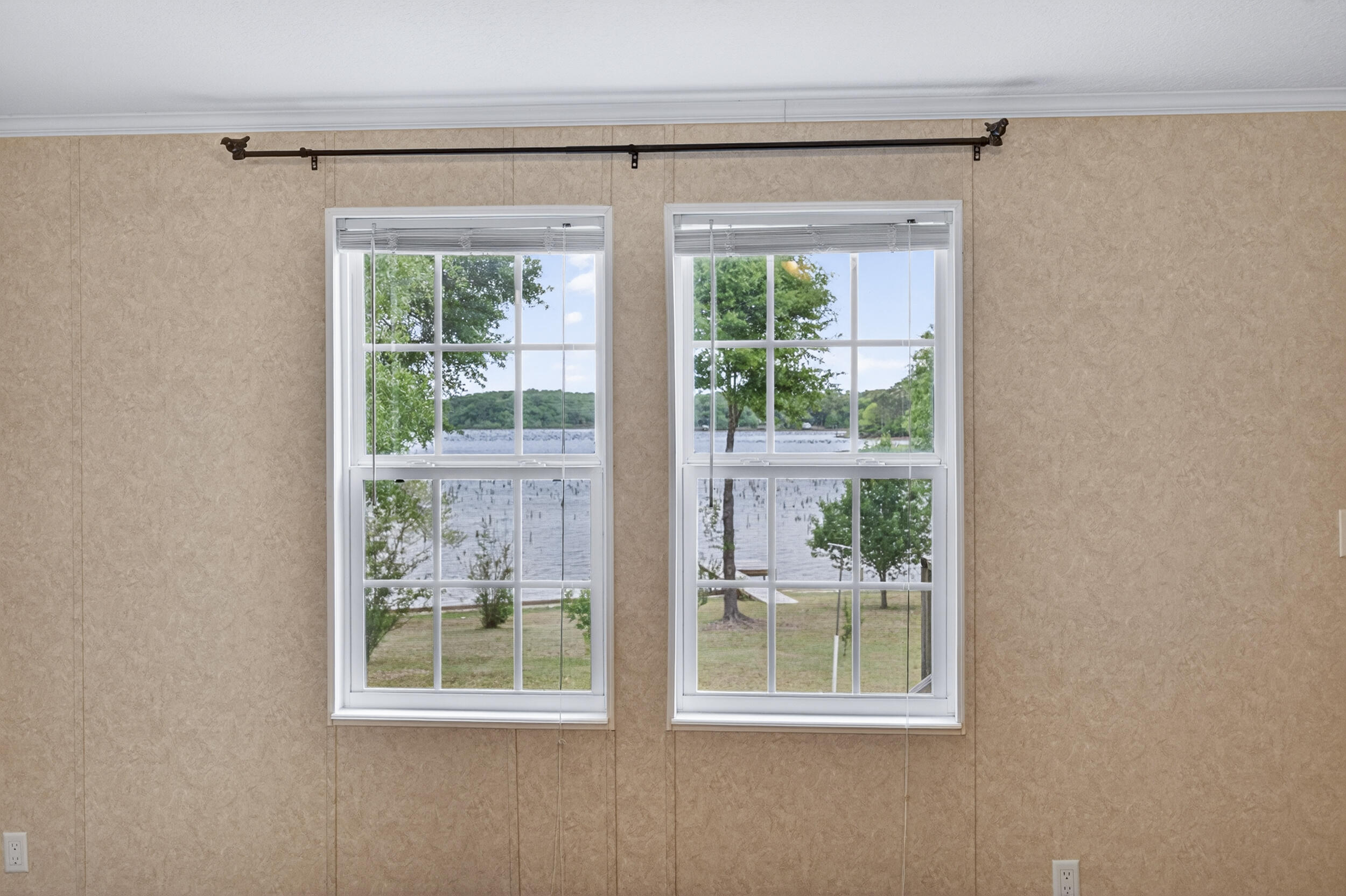 KING LAKE ESTATES - Residential