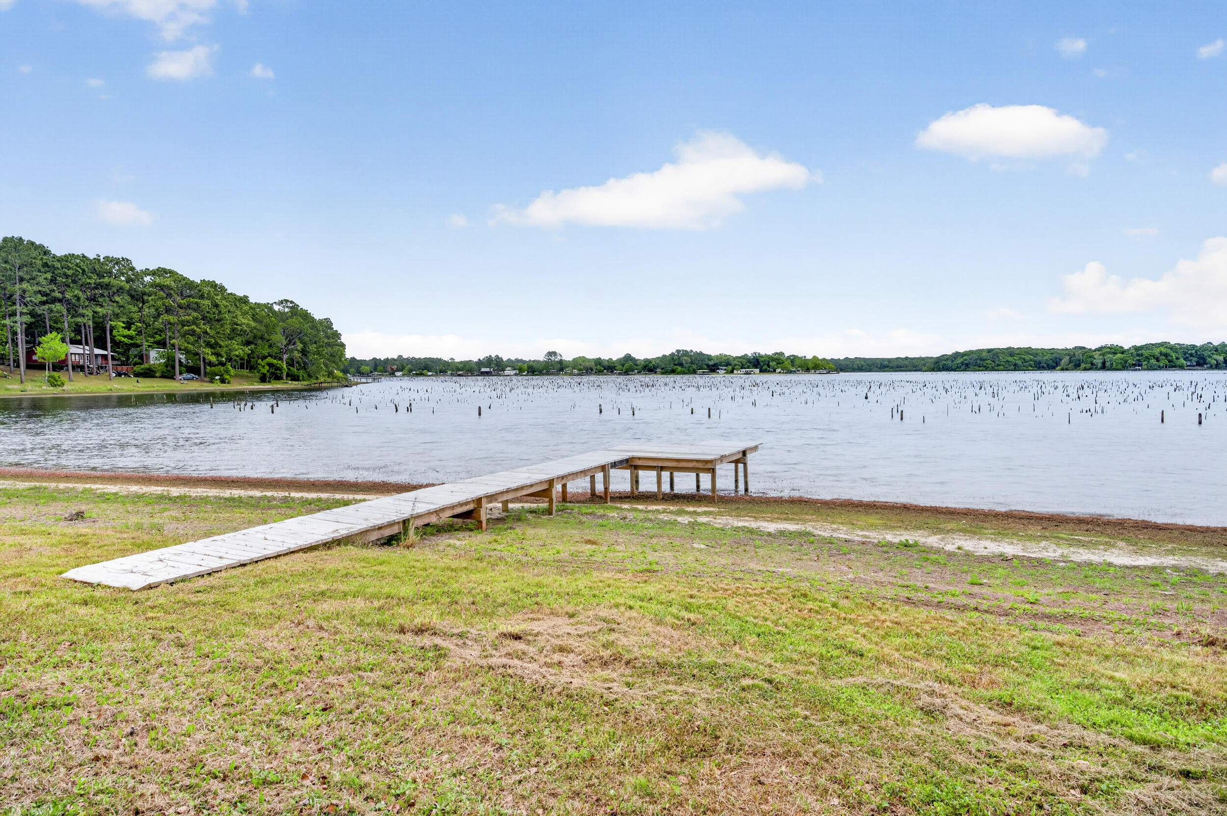 KING LAKE ESTATES - Residential