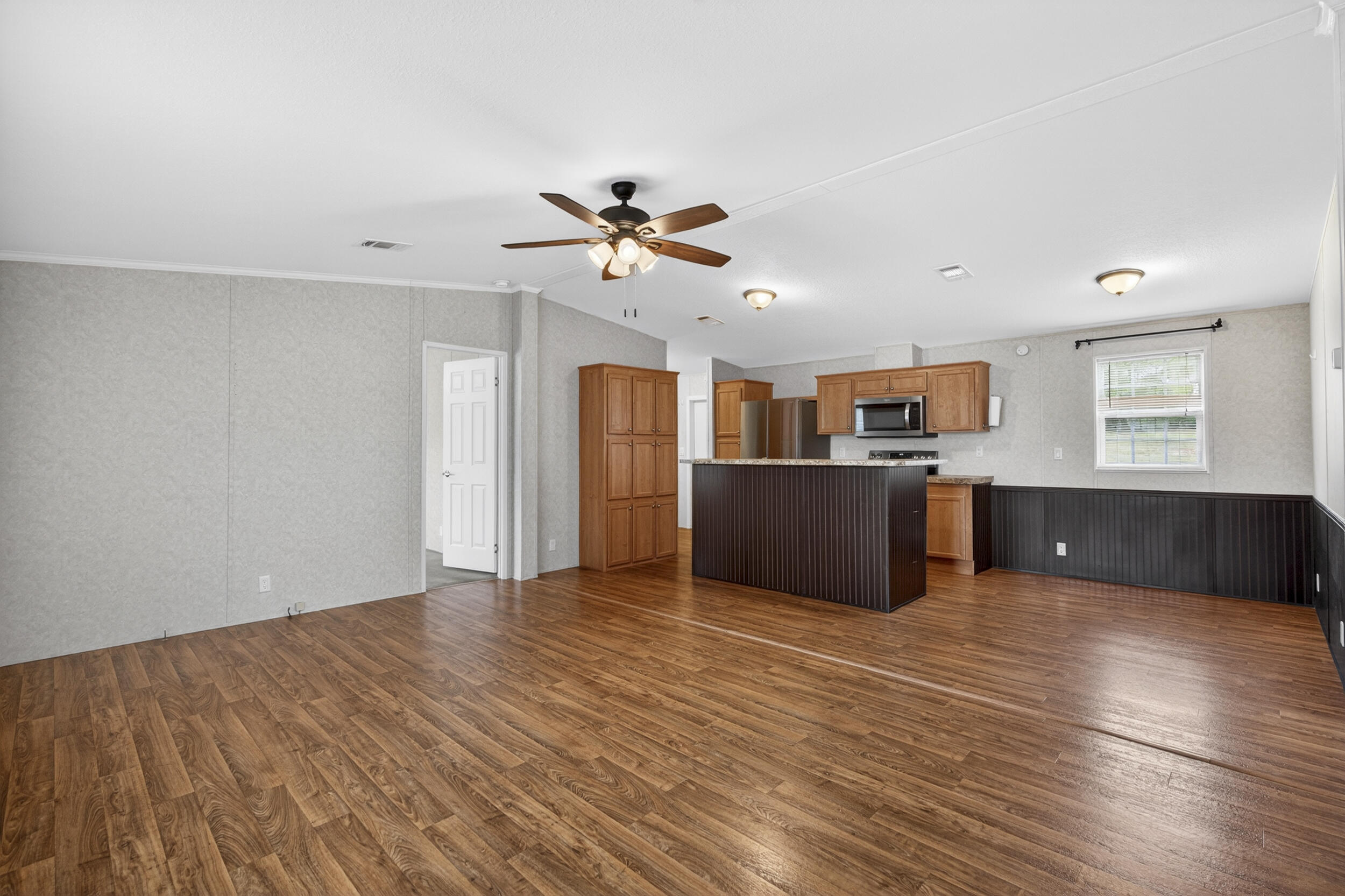 KING LAKE ESTATES - Residential