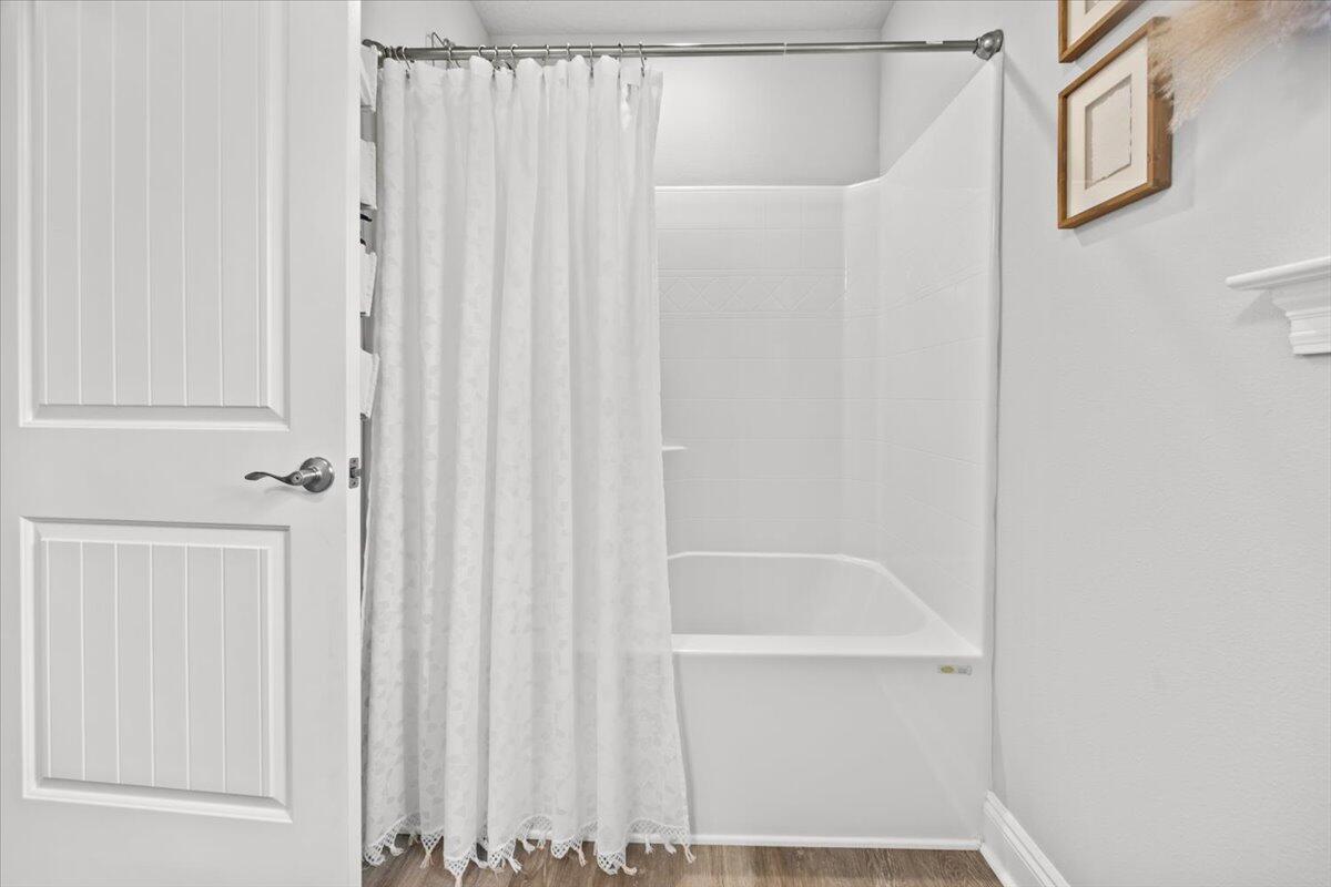 Gordon Evans Road - Residential