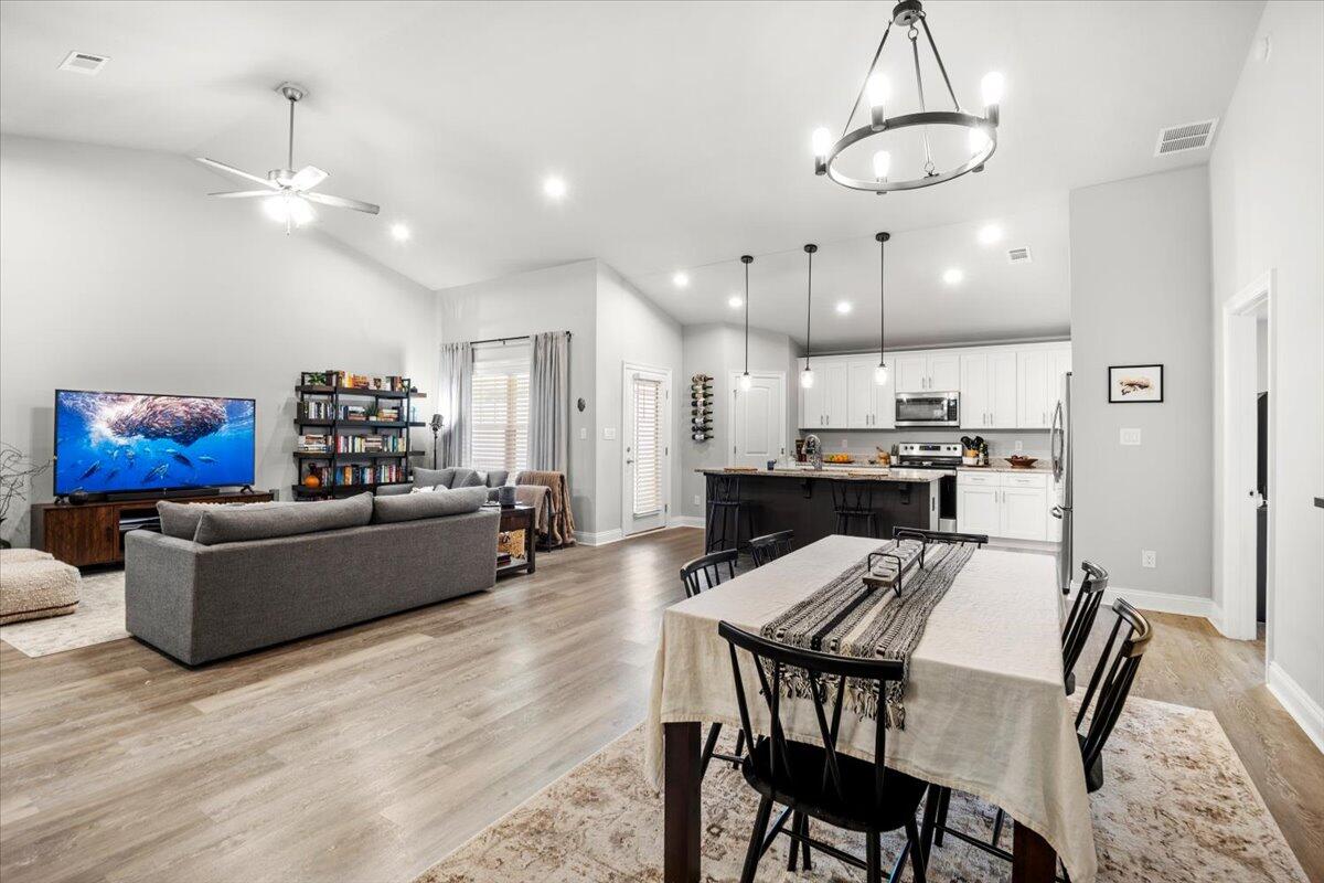 Gordon Evans Road - Residential