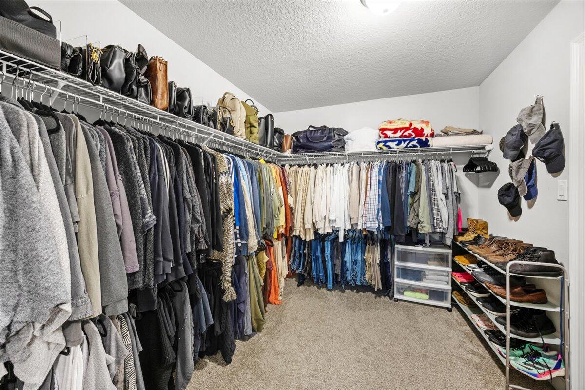 Gordon Evans Road - Residential