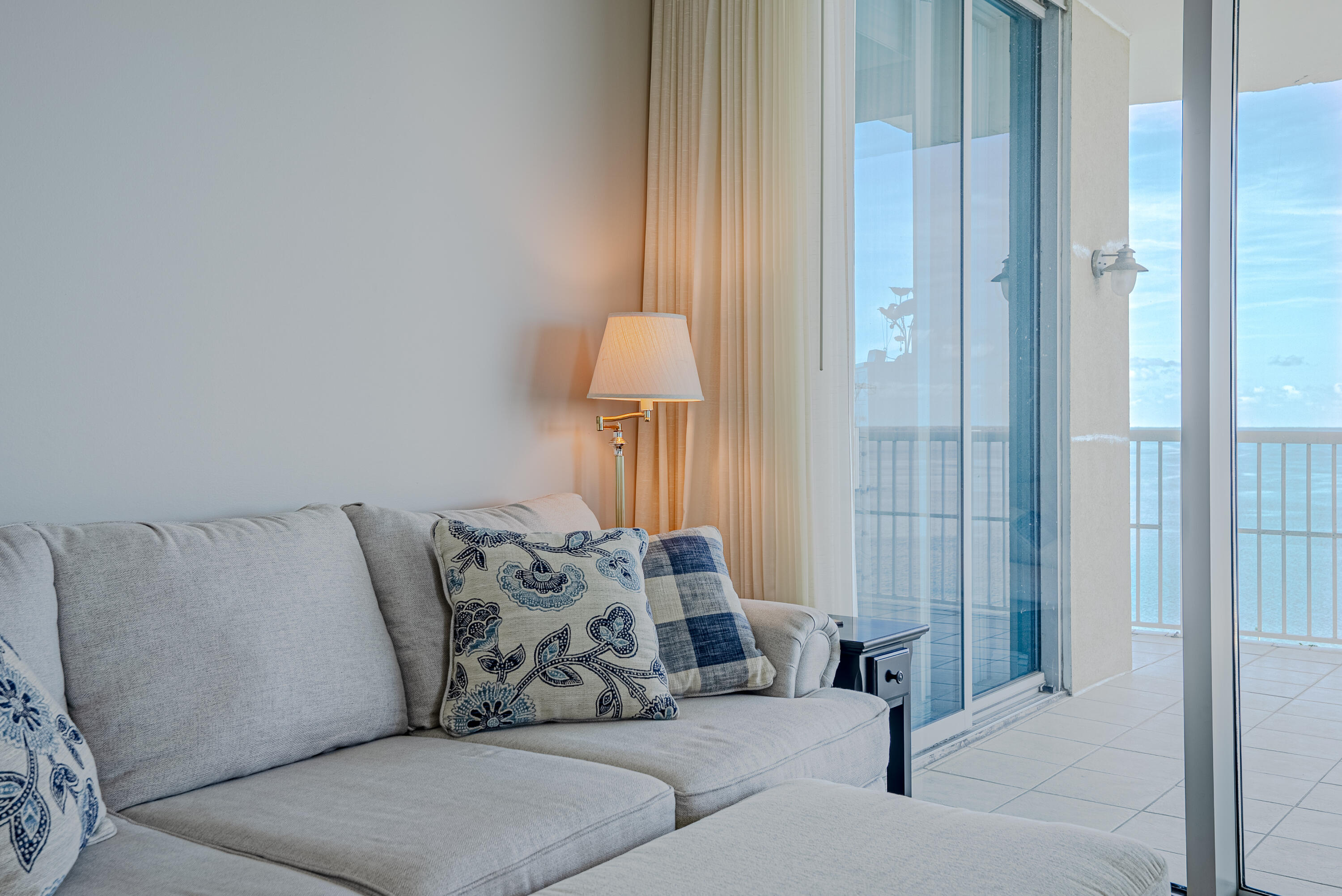 MARINA LANDING - Residential