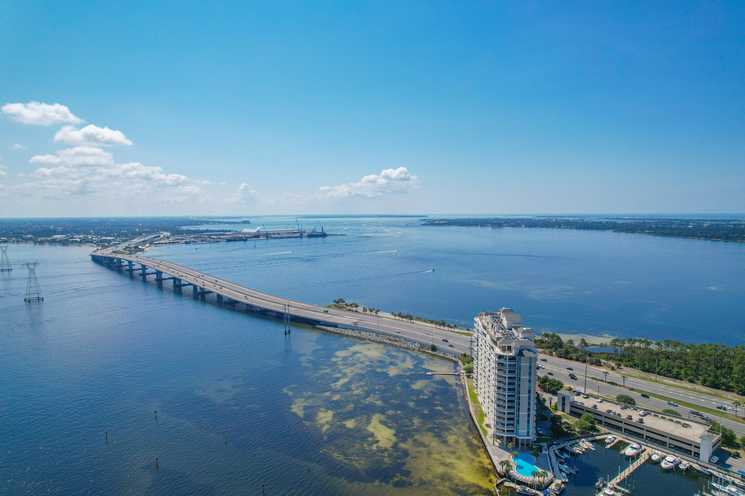 MARINA LANDING - Residential