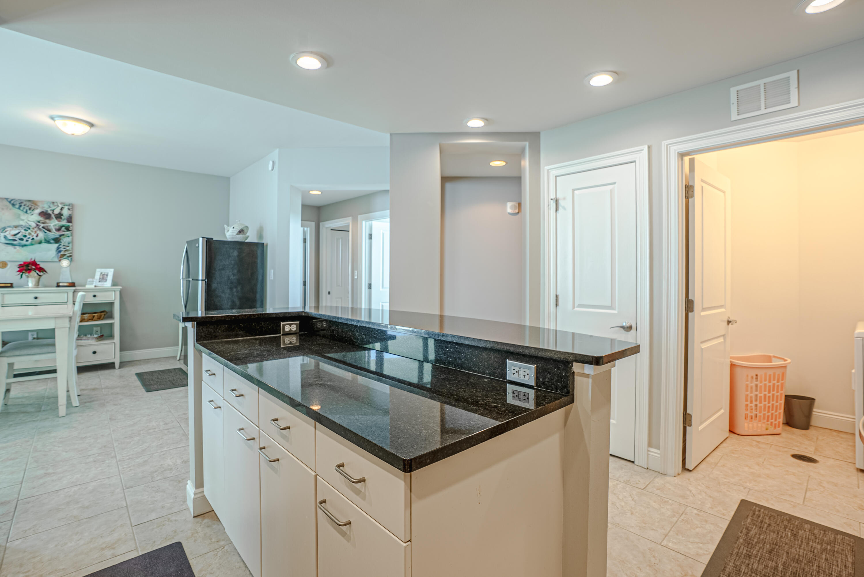 MARINA LANDING - Residential