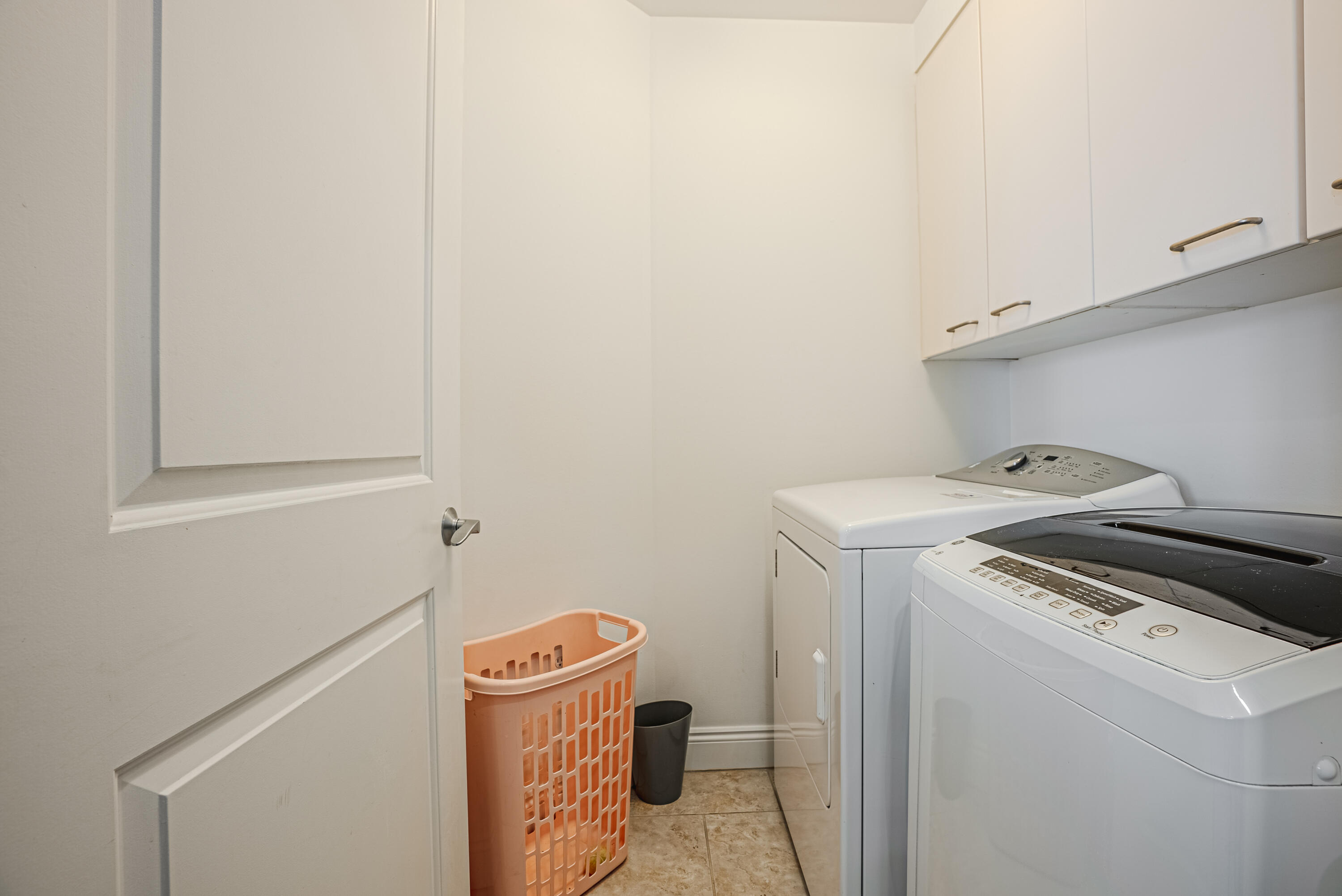 MARINA LANDING - Residential