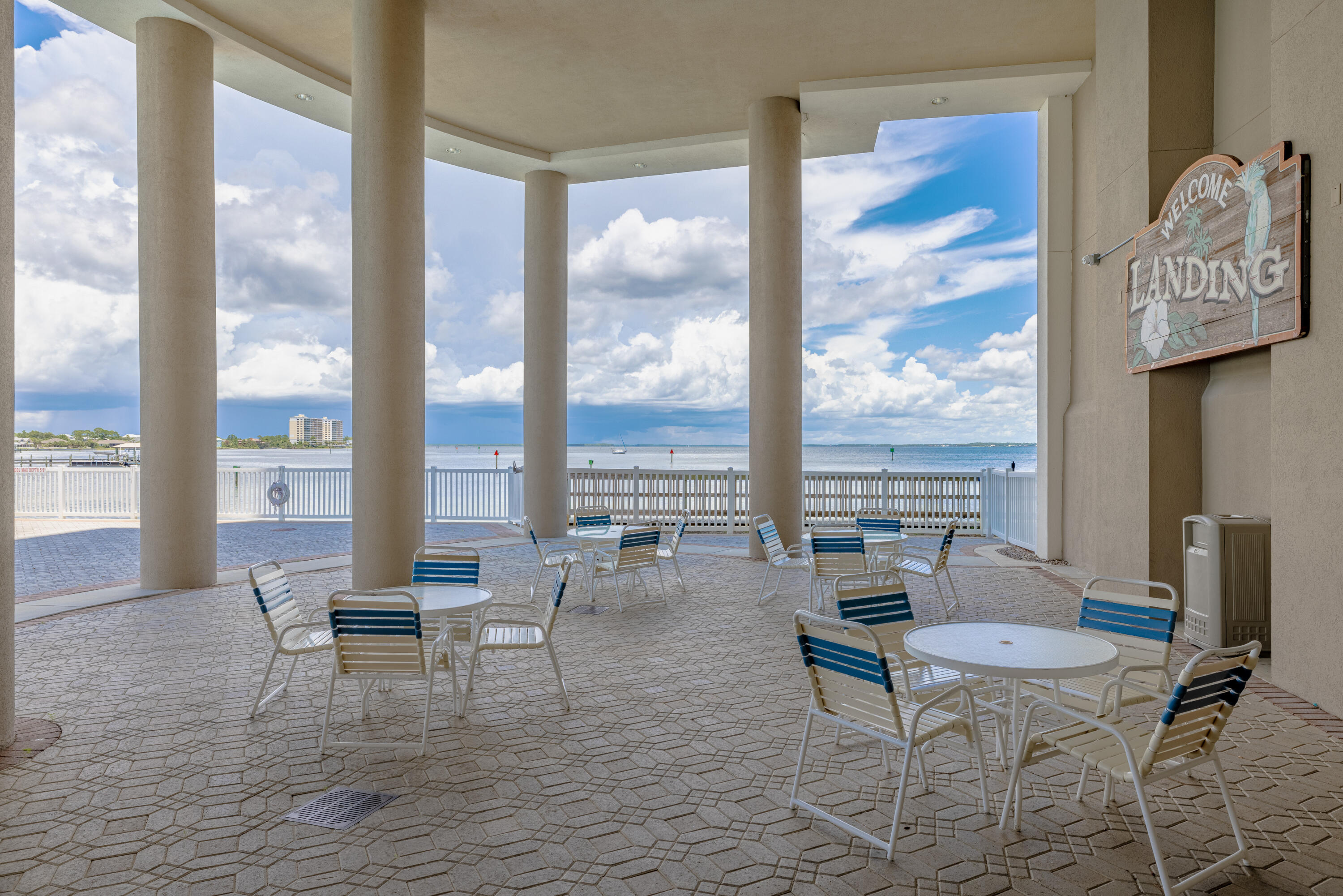 MARINA LANDING - Residential