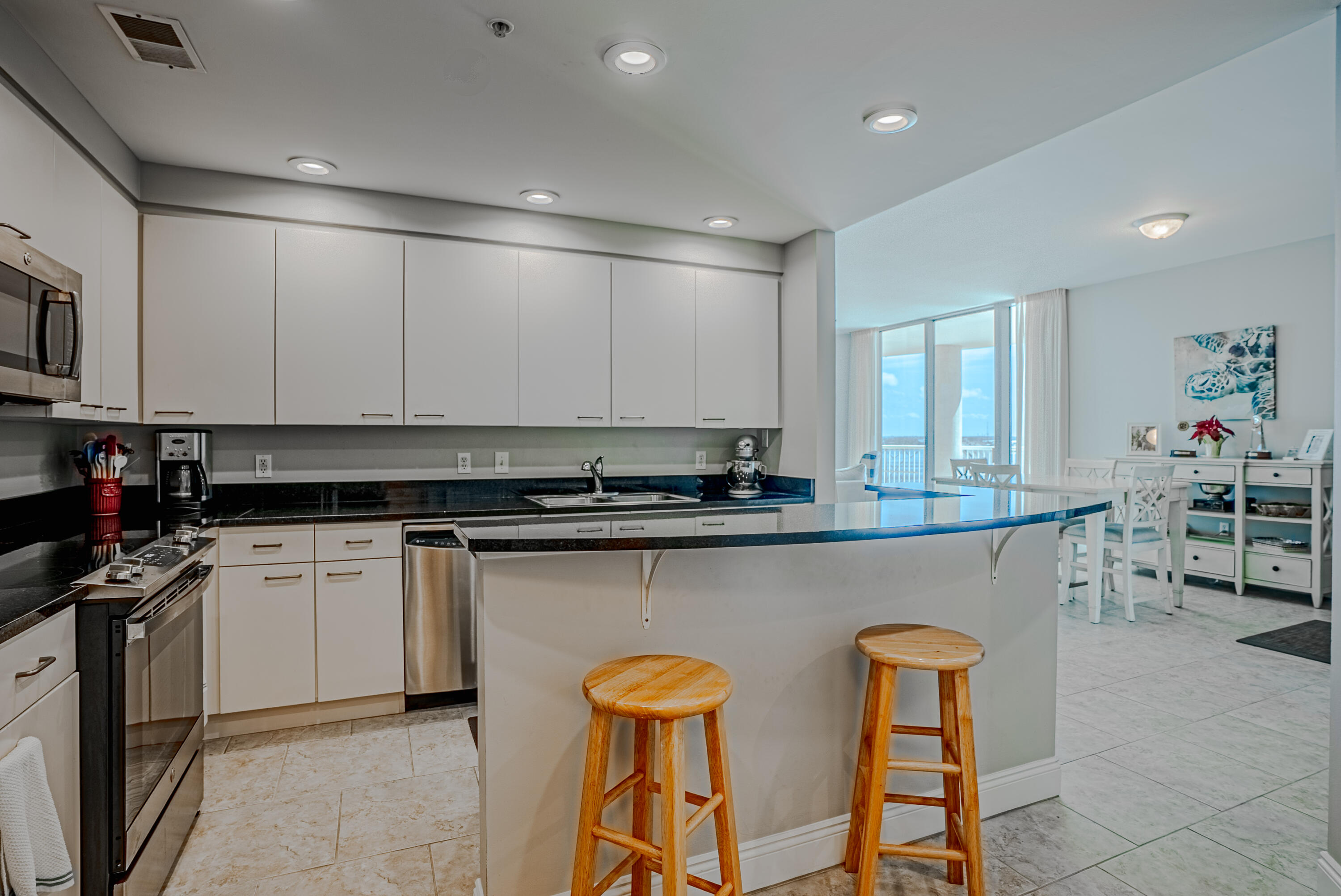 MARINA LANDING - Residential