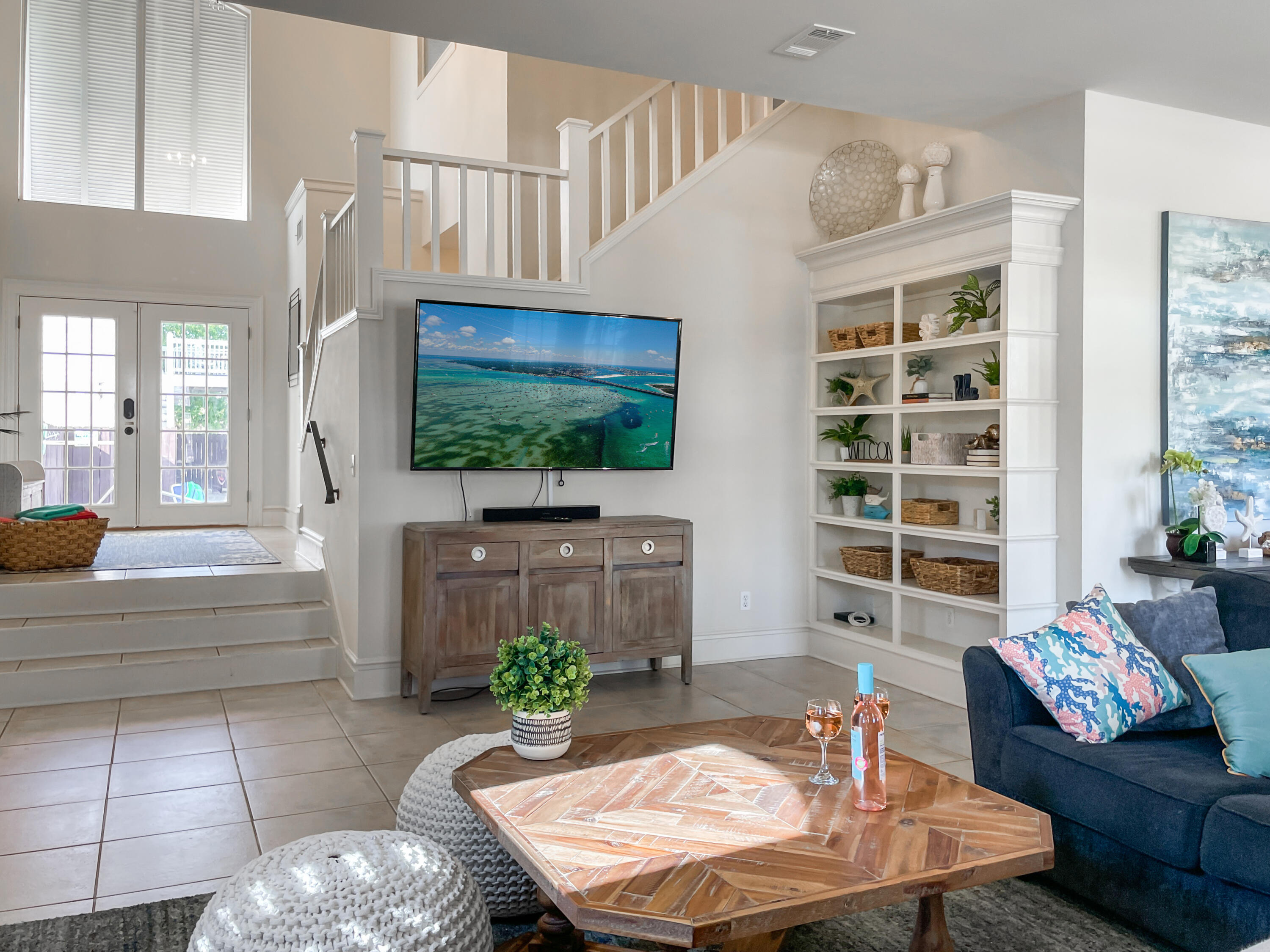 CRYSTAL BEACH - Residential