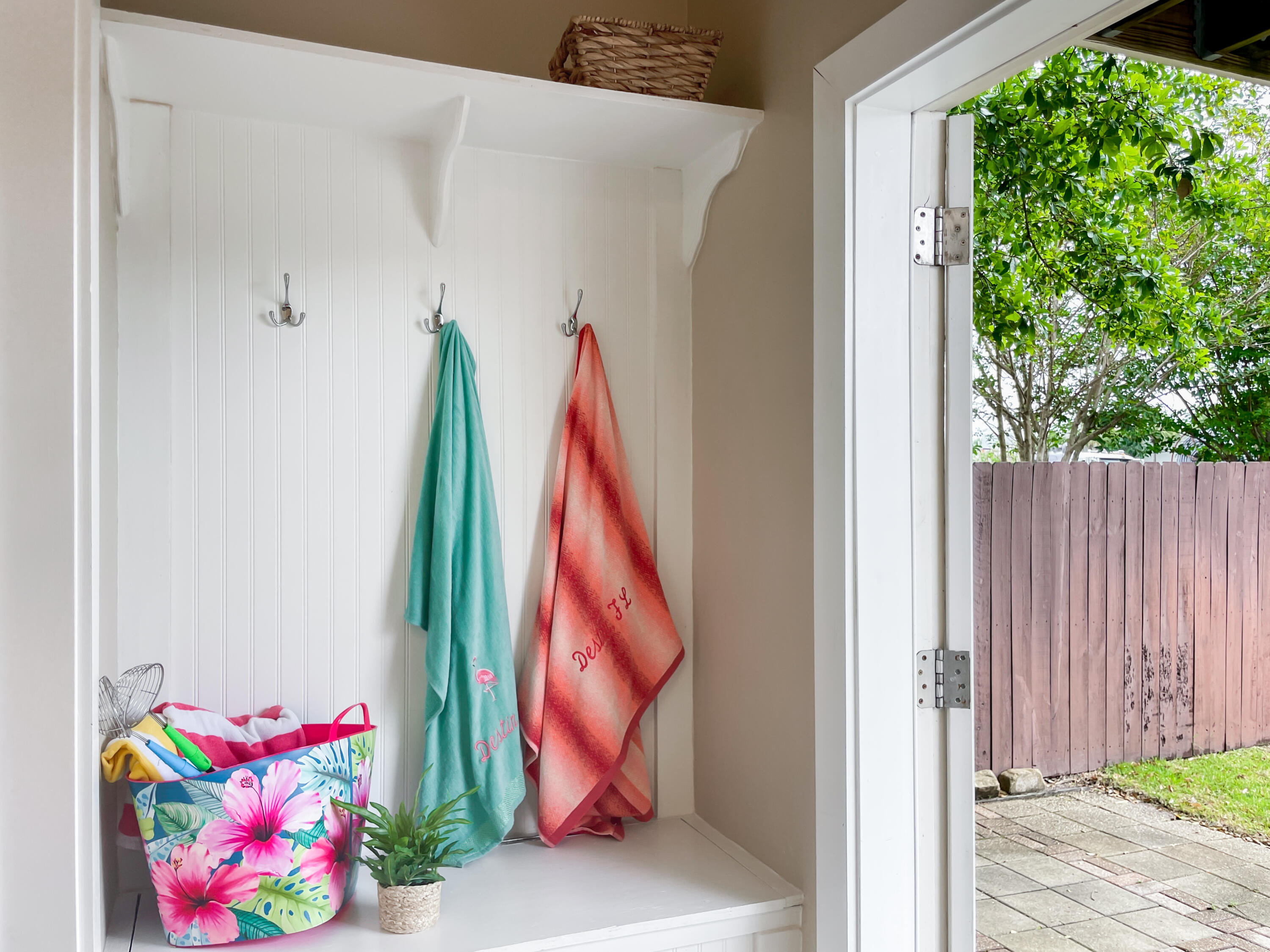 CRYSTAL BEACH - Residential