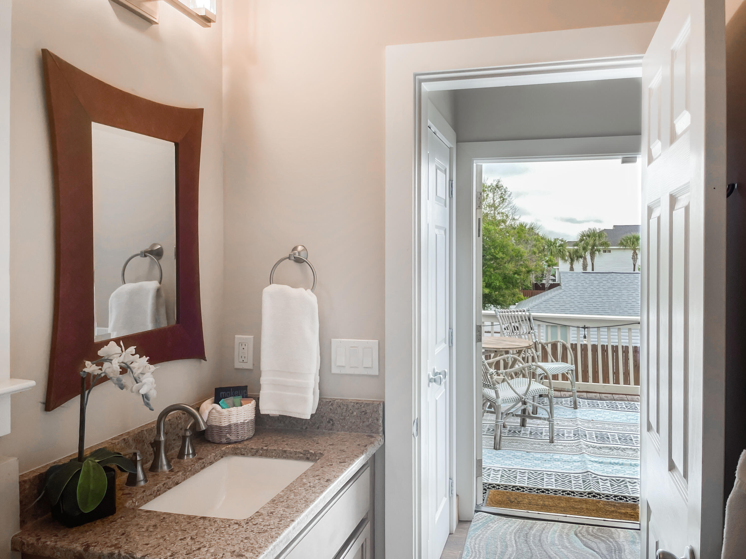 CRYSTAL BEACH - Residential