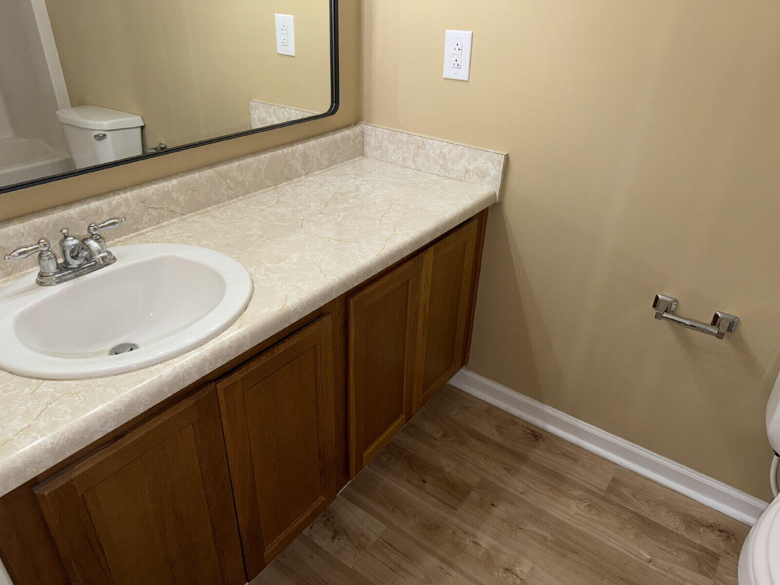 ROLLING PINES - Residential Lease