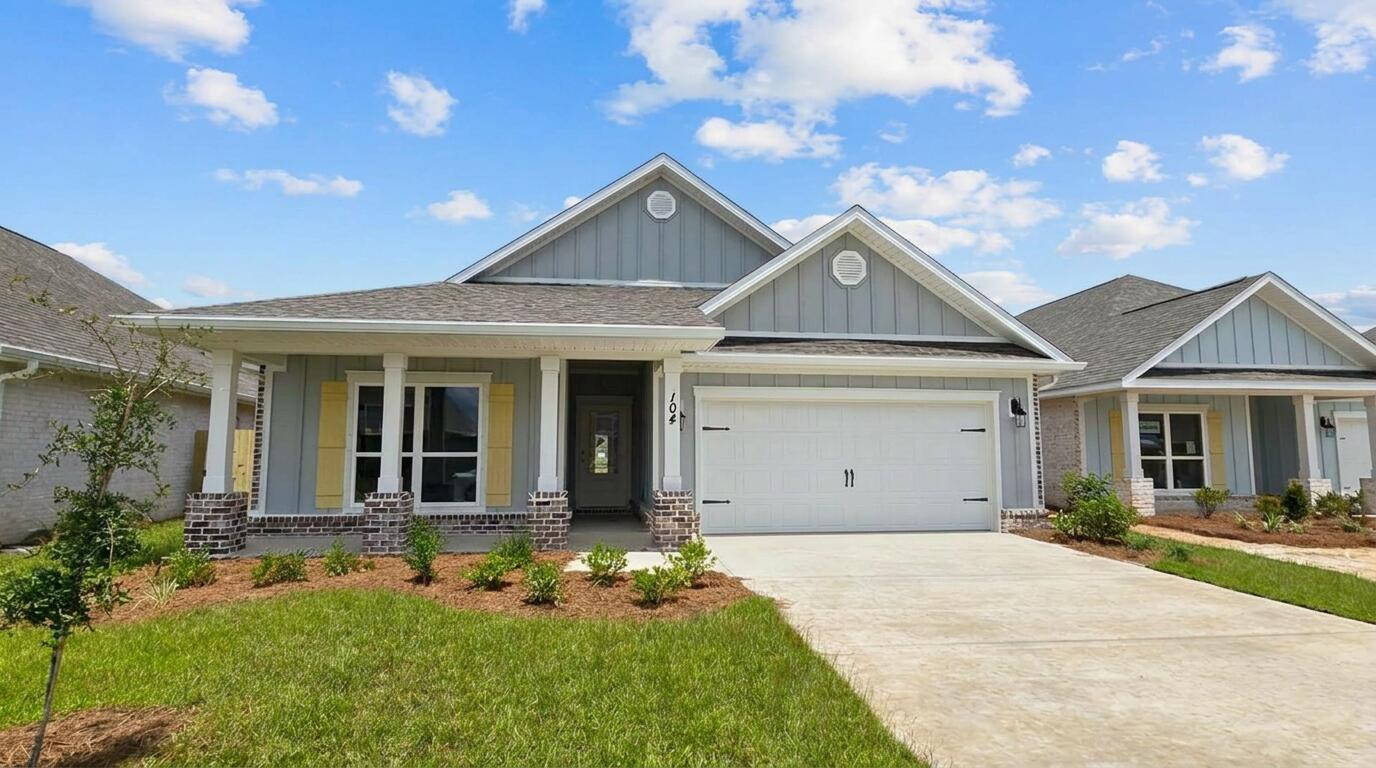Photo 1 of 31 — 104 E Gray Owl Drive, Freeport, FL 32439