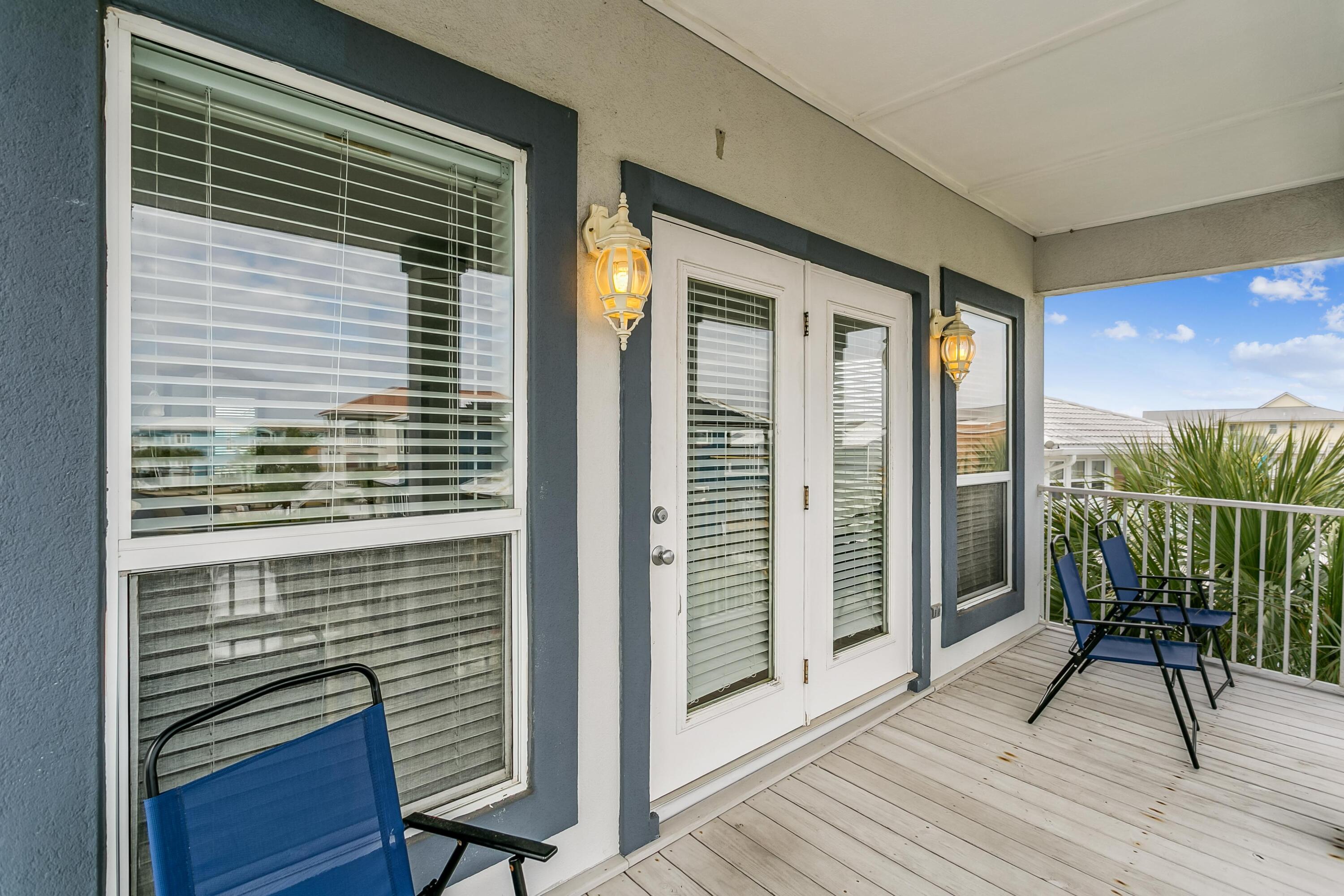 VILLAGE AT NAVARRE - Residential