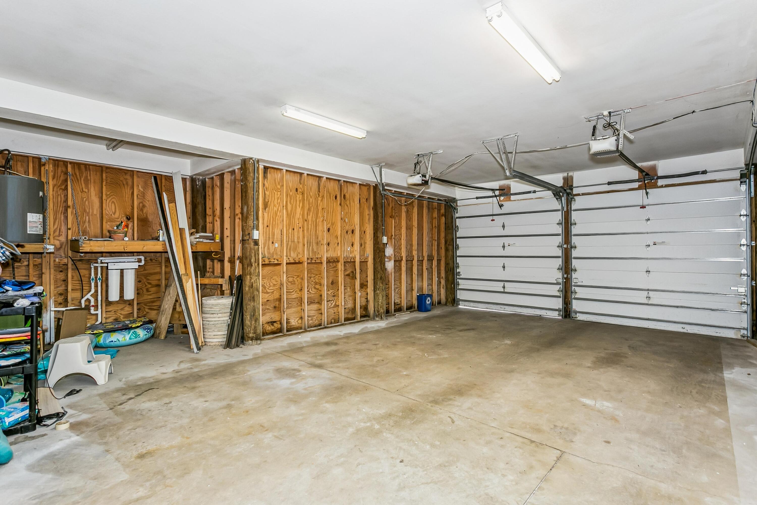 VILLAGE AT NAVARRE - Residential