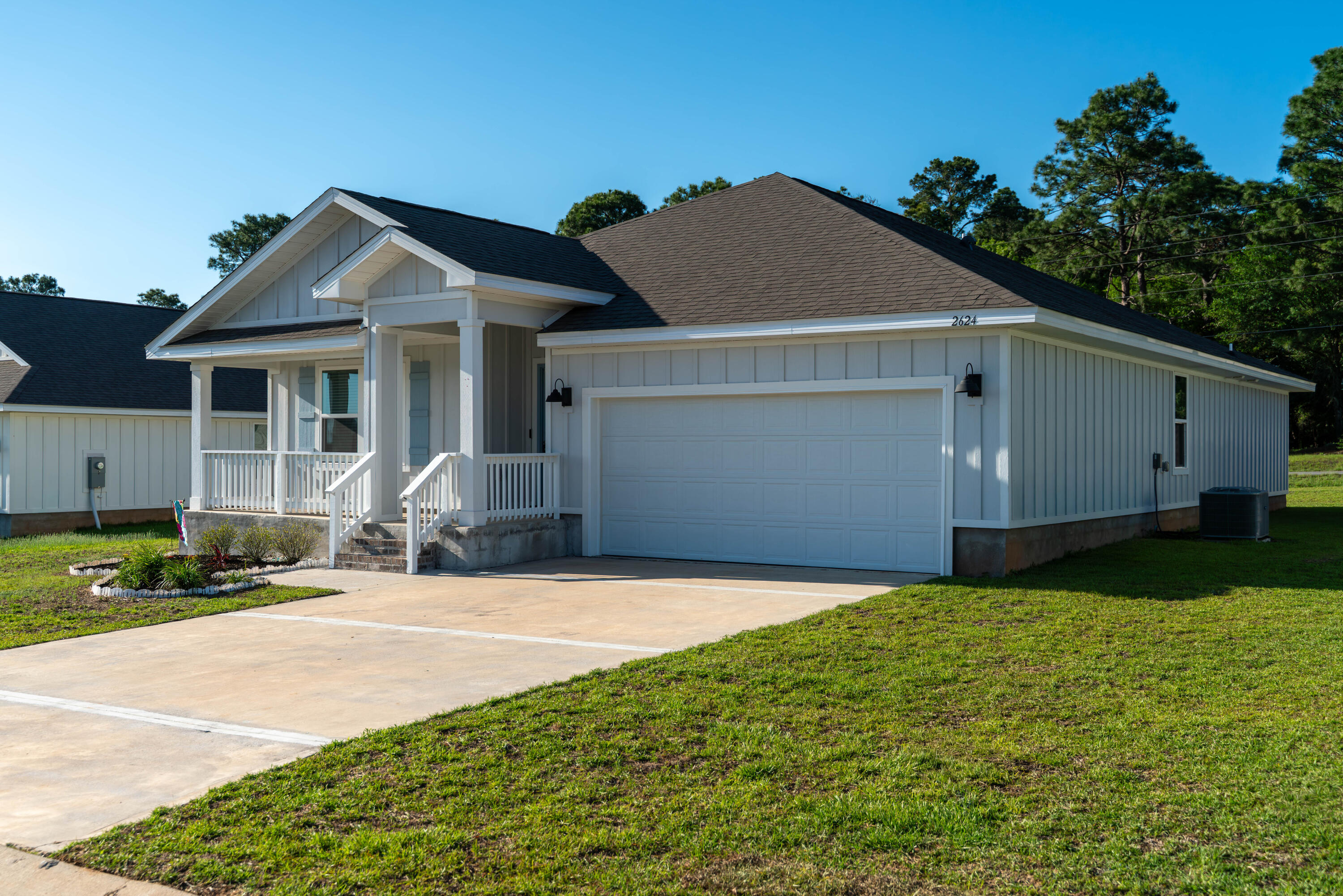 SILVER LAKE VILLAGE - Residential