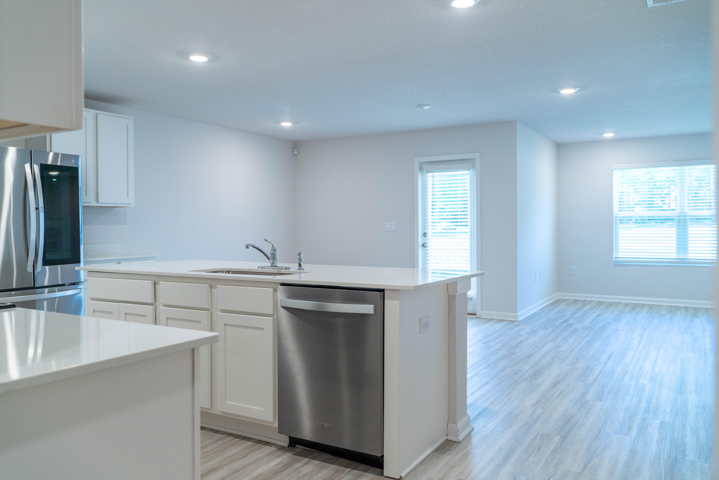 SILVER LAKE VILLAGE - Residential