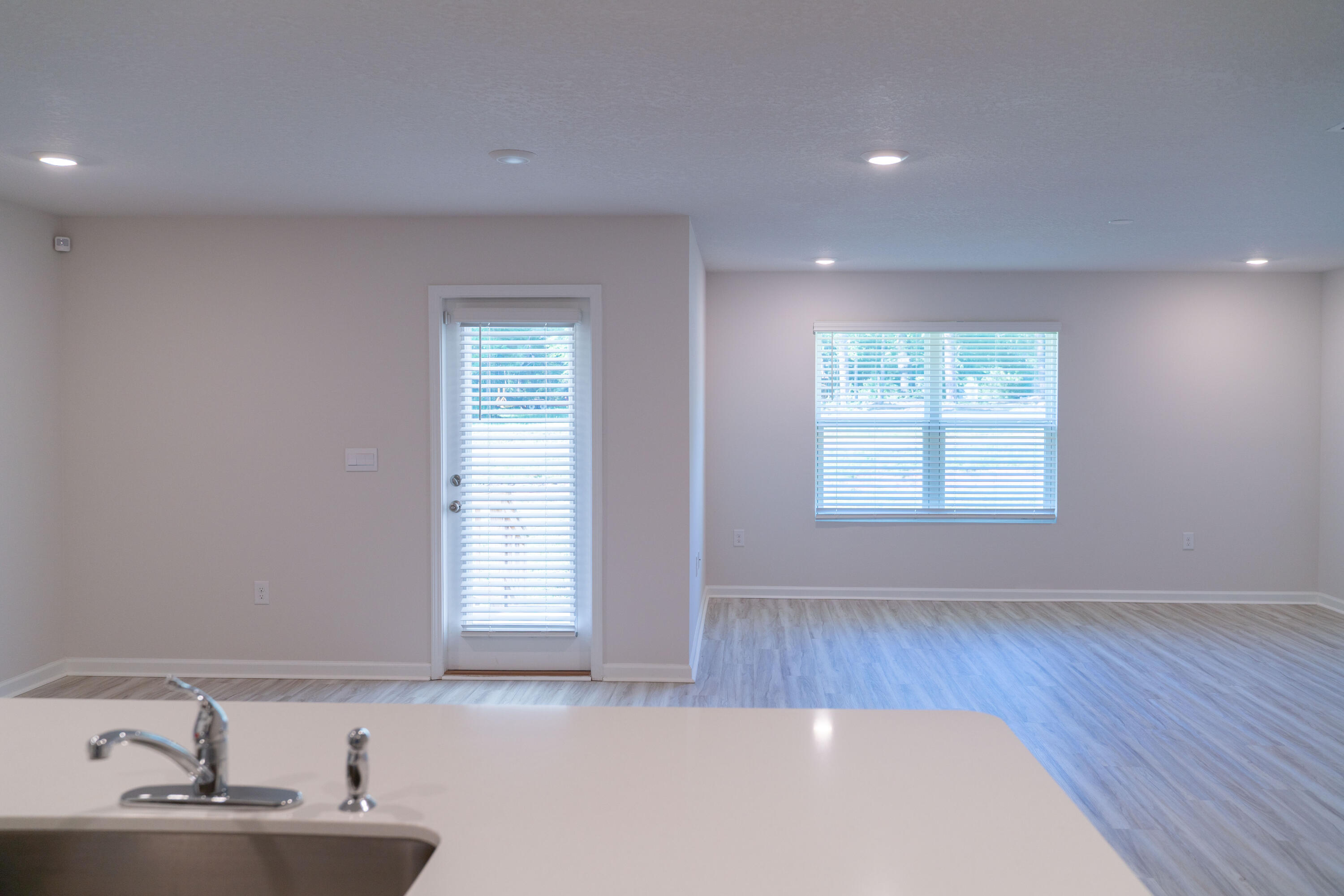 SILVER LAKE VILLAGE - Residential