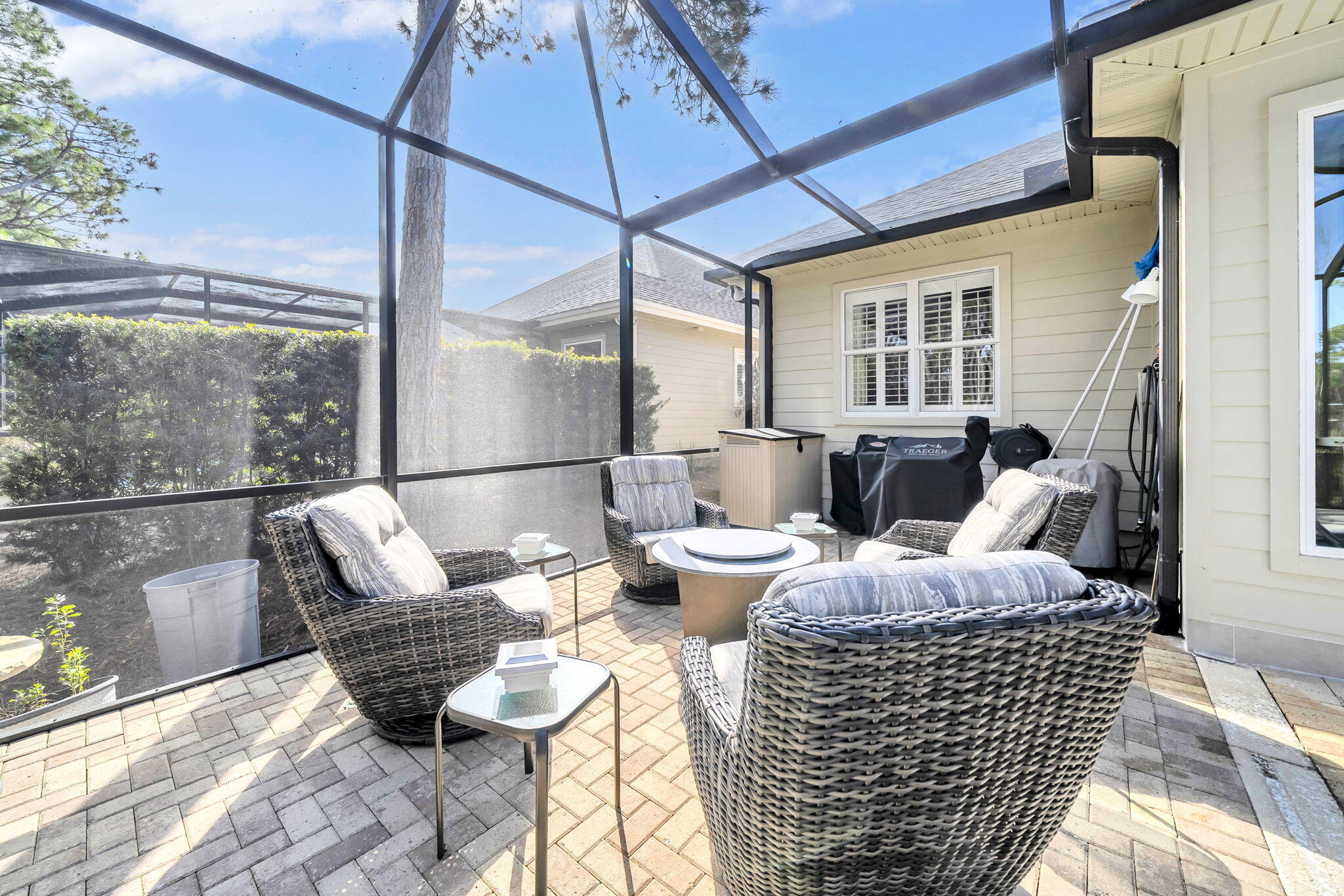 KELLY PLANTATION - Residential