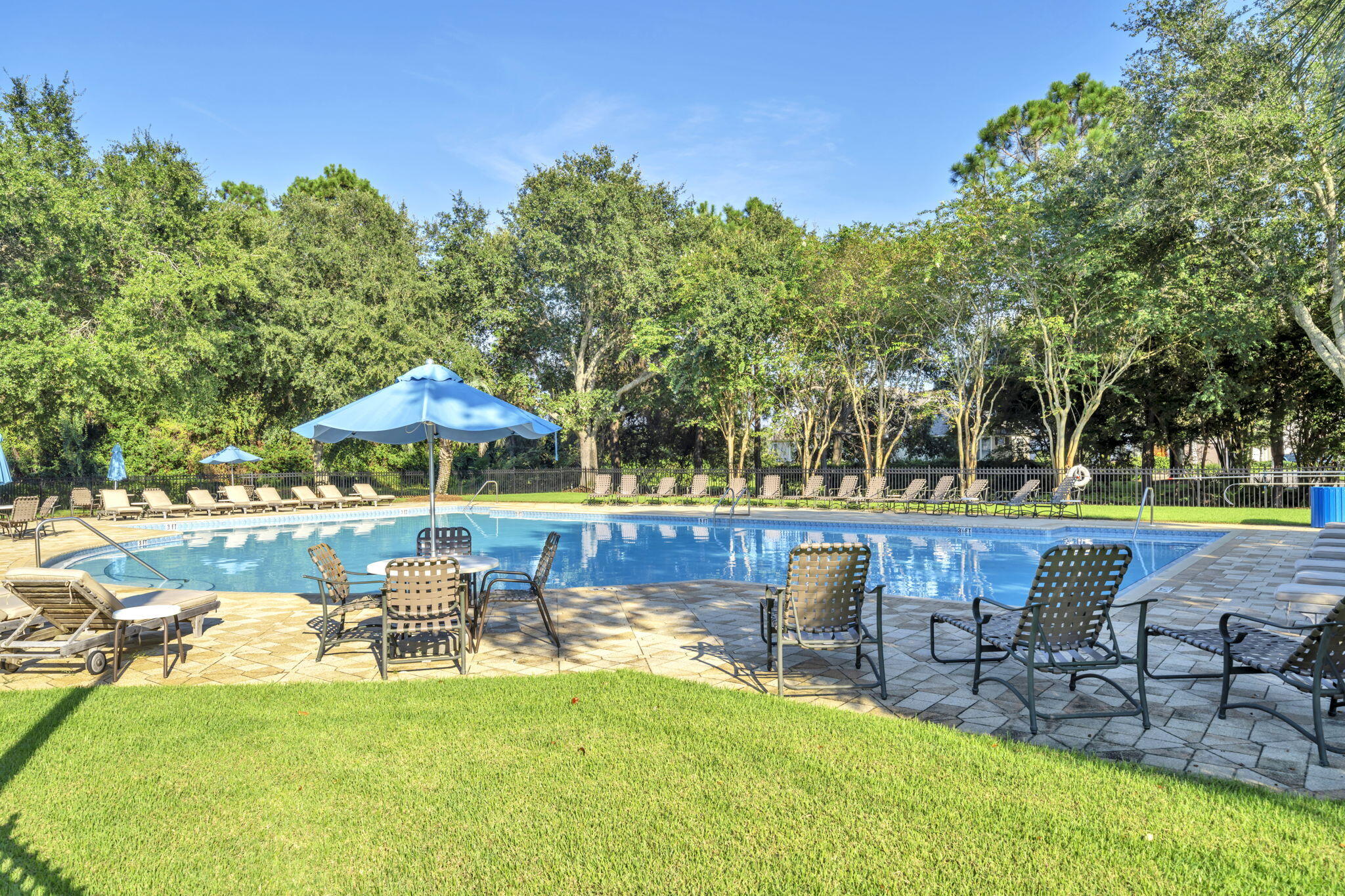 KELLY PLANTATION - Residential