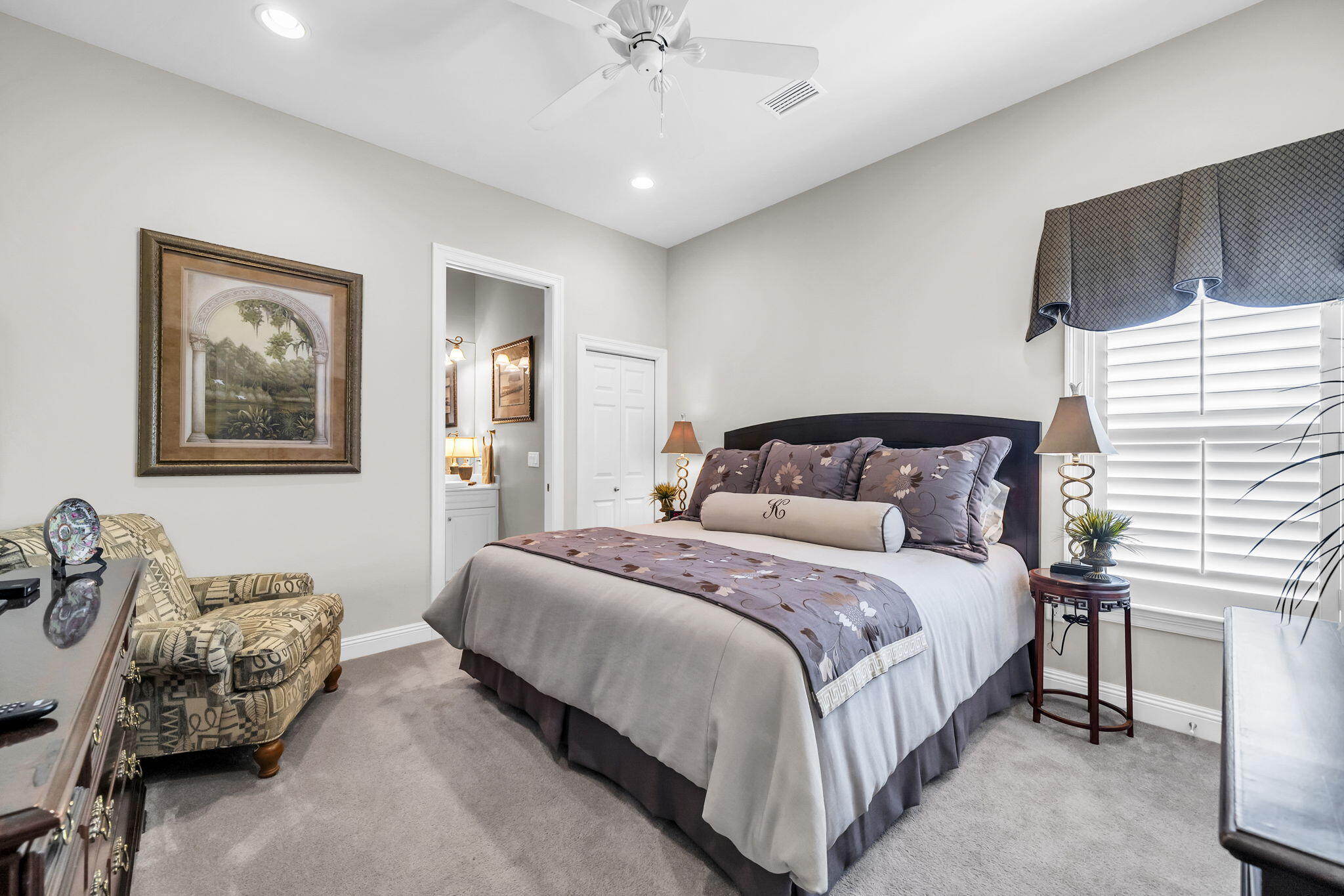 KELLY PLANTATION - Residential