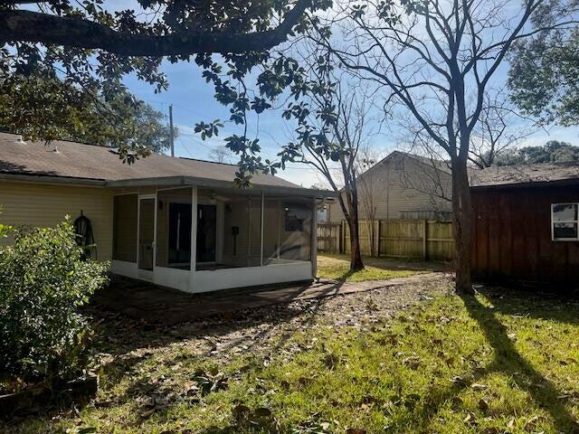 PORT DIXIE - Residential Lease